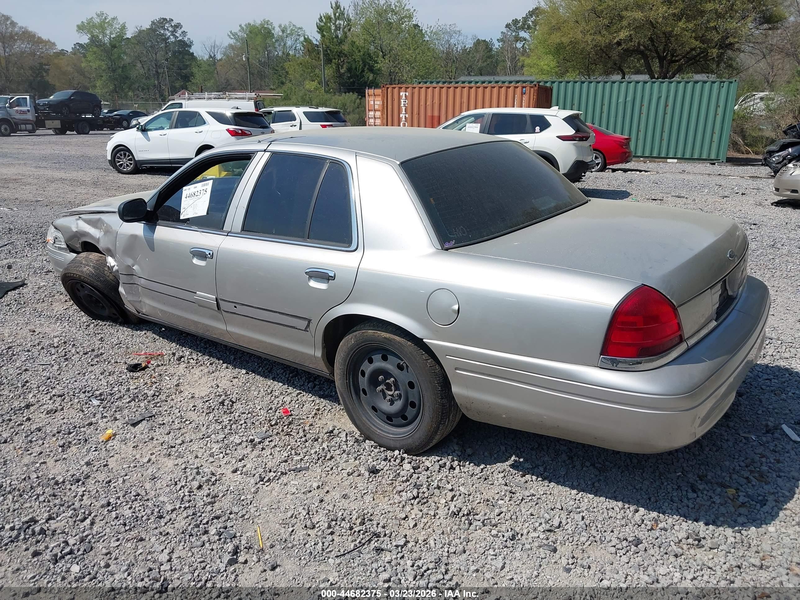 2007 Ford Crown Victoria Police/police Interceptor Champagne vin: 2FAHP71W07X107433