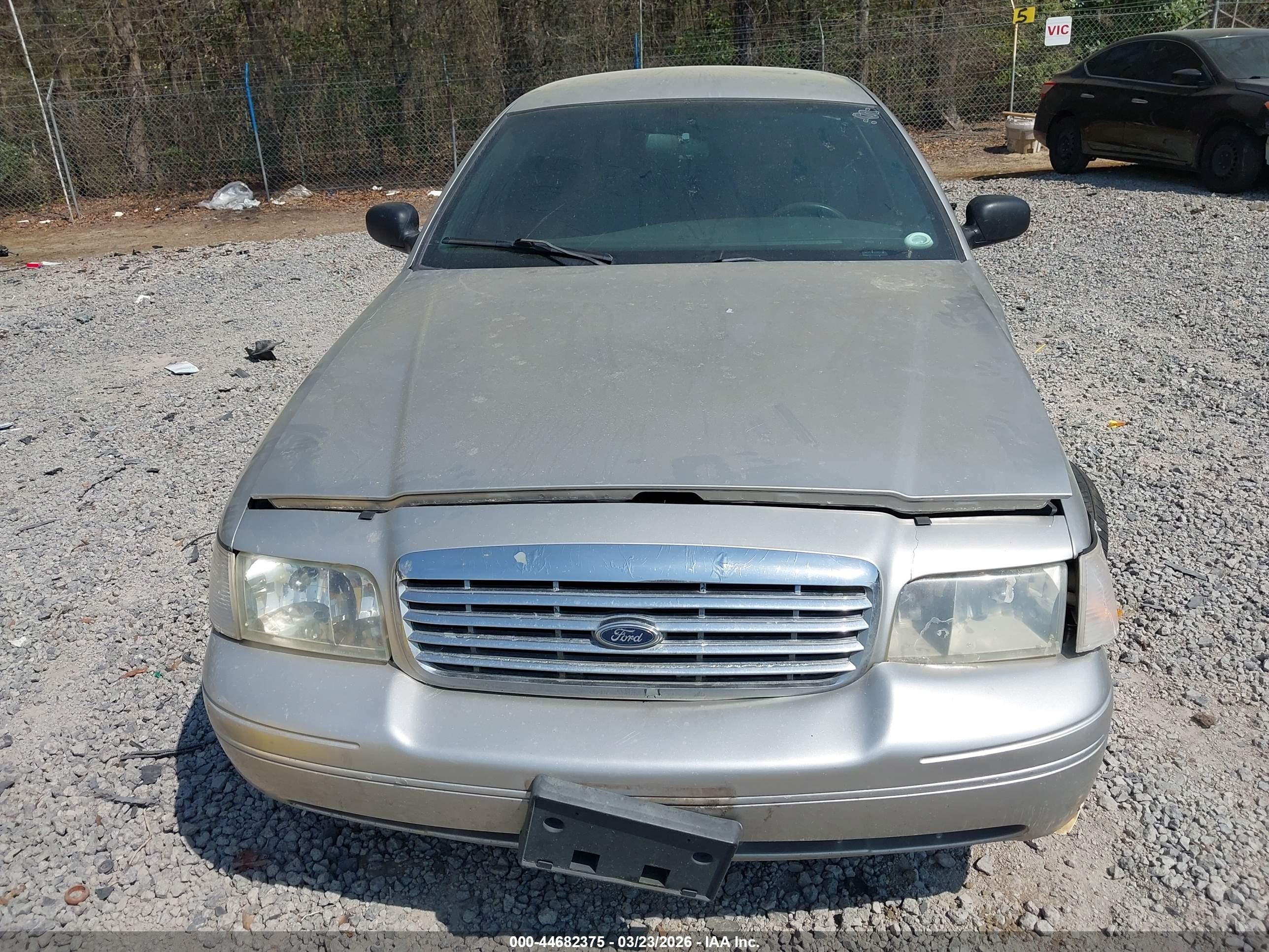2007 Ford Crown Victoria Police/police Interceptor Champagne vin: 2FAHP71W07X107433