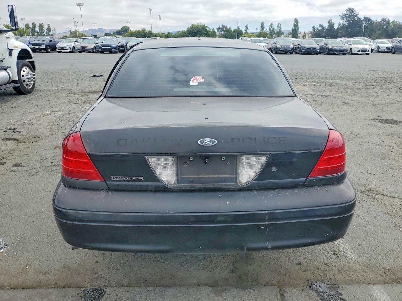 2007 Ford Crown Victoria Police Interceptor Black vin: 2FAHP71W07X125253