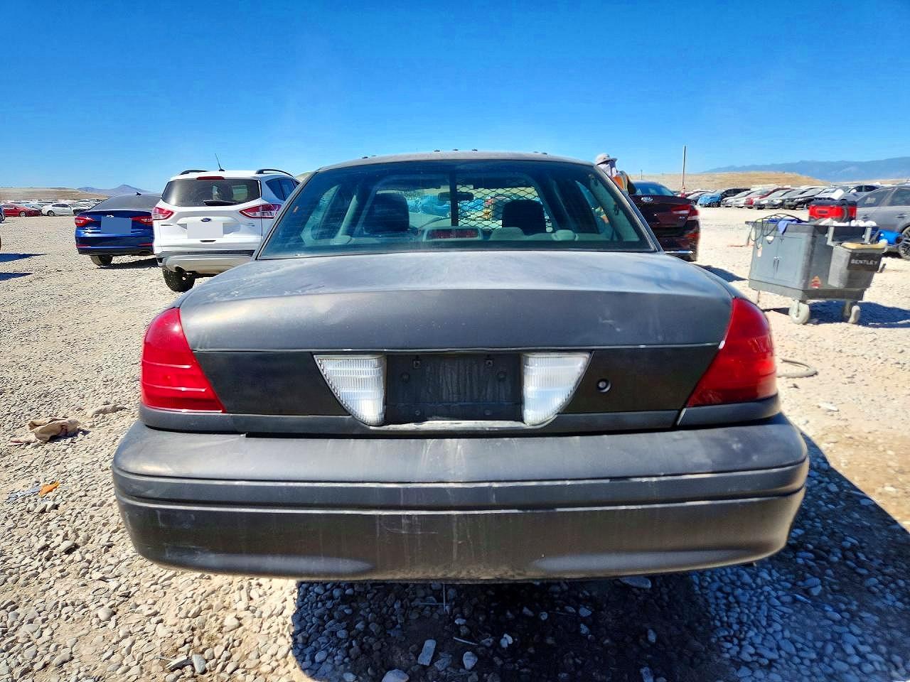 2007 Ford Crown Victoria Police Interceptor Black vin: 2FAHP71W37X138675