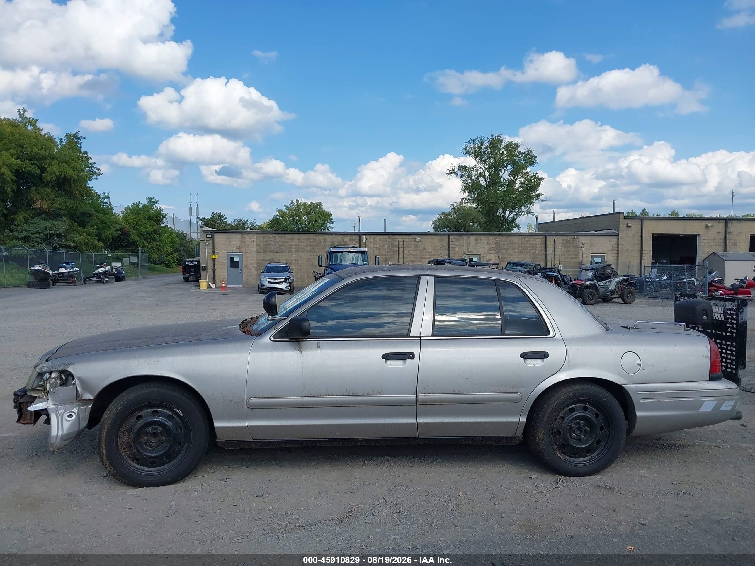 2006 Ford Crown Victoria Police/police Interceptor Silver vin: 2FAHP71W66X147210