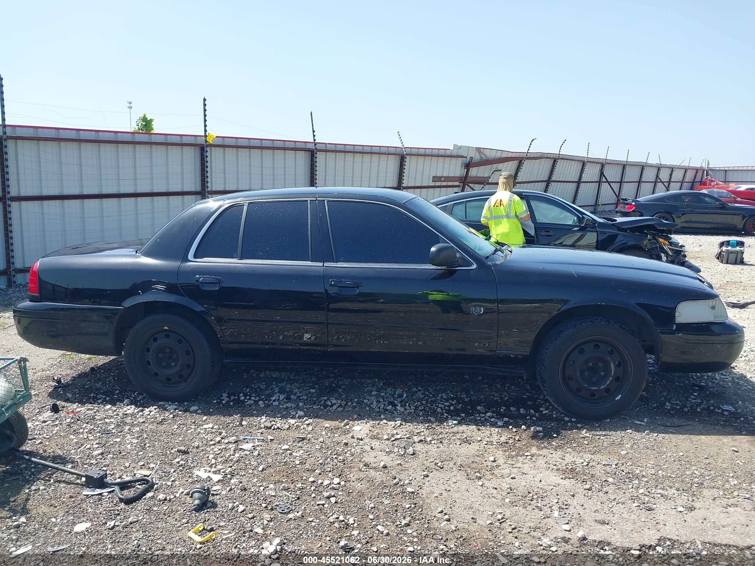 2007 Ford Crown Victoria Police/police Interceptor Black vin: 2FAHP71W67X149783