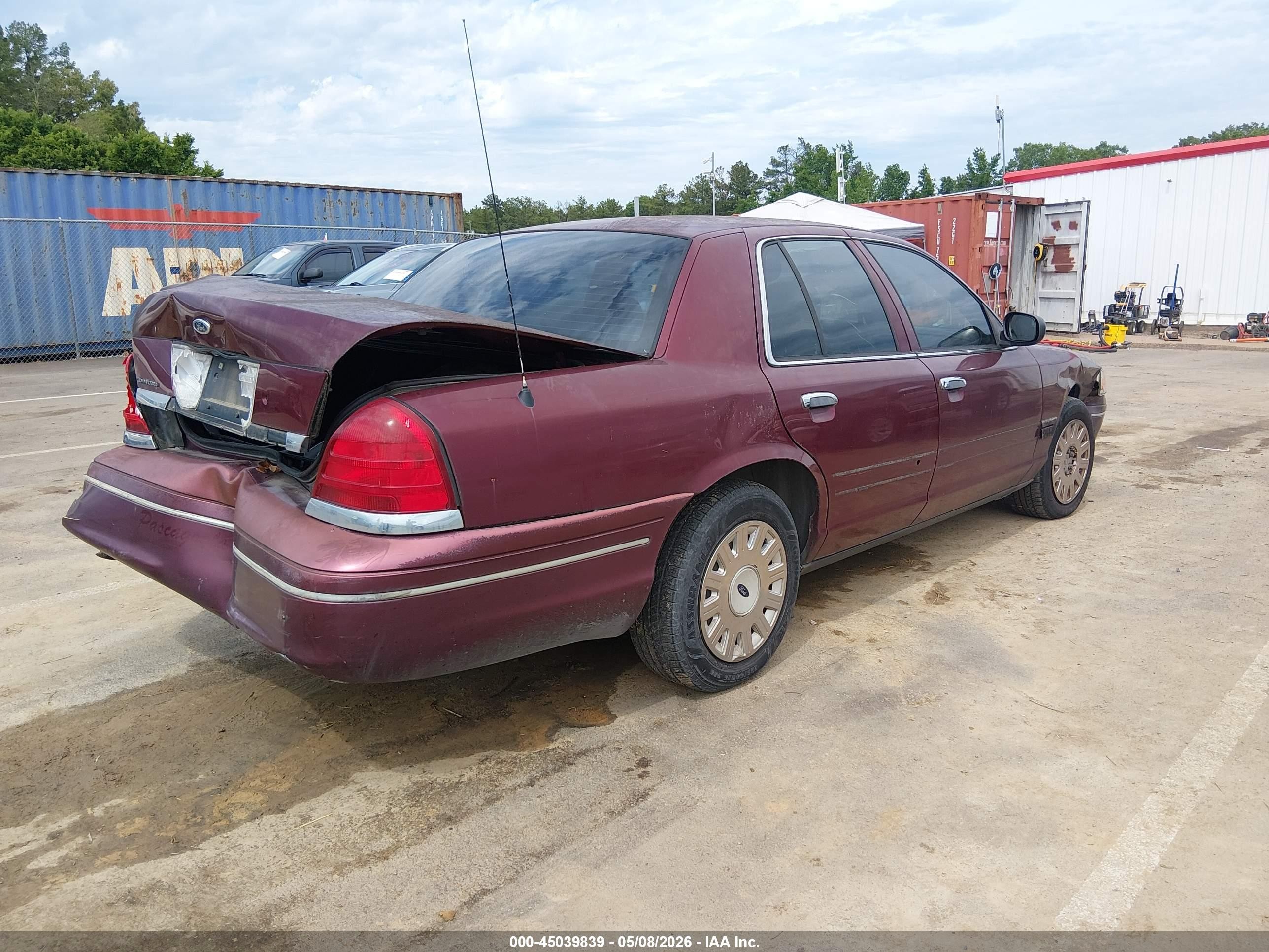 2005 Ford Crown Victoria Police Бордовый vin: 2FAHP71W75X128650