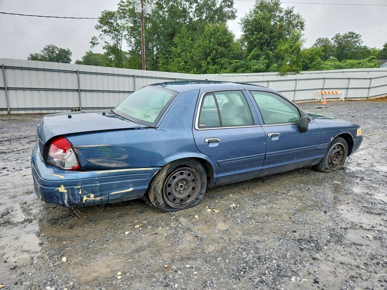 2007 Ford Crown Victoria Police Interceptor Синий vin: 2FAHP71W77X114783