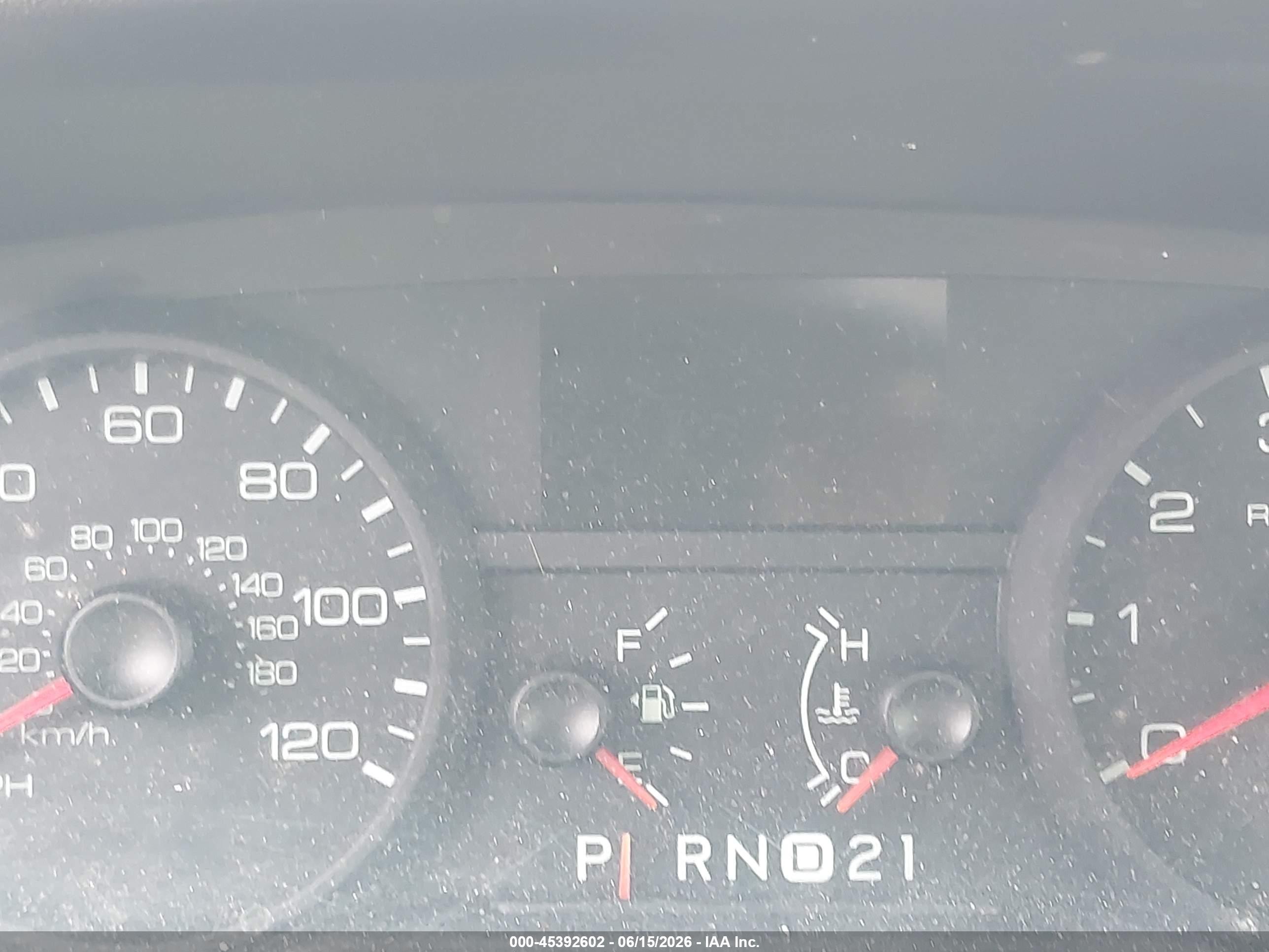 2007 Ford Crown Victoria Lx Blue vin: 2FAHP74V77X115581