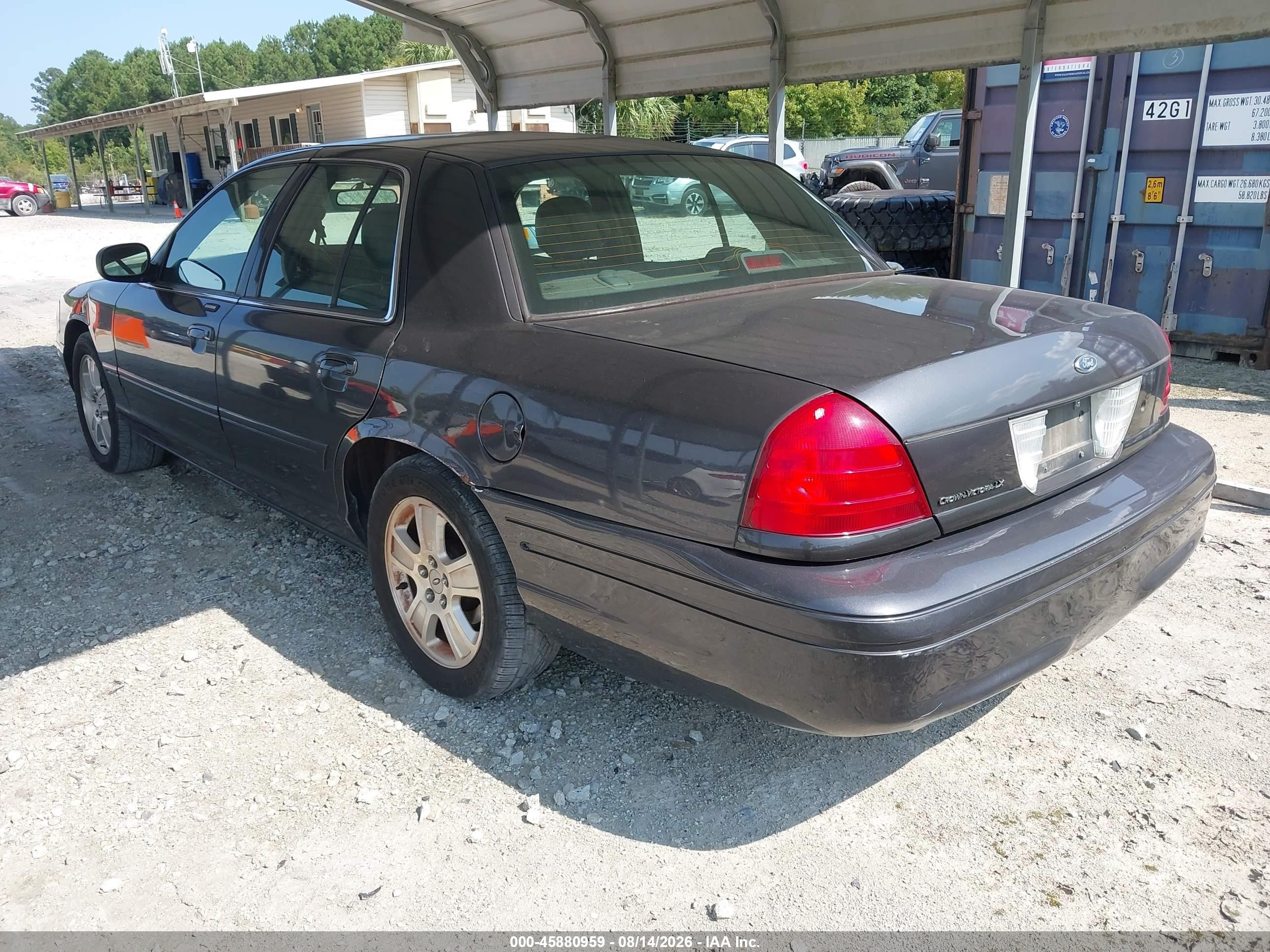 2004 Ford Crown Victoria Lx Gray vin: 2FAHP74W94X121600