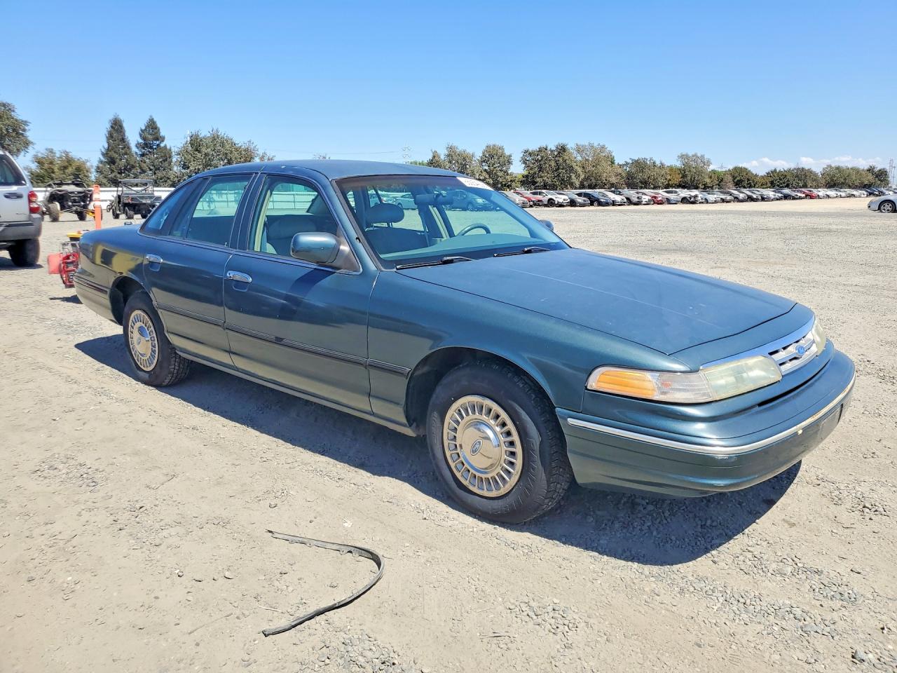 1996 Ford Crown Victoria Police Interceptor Teal vin: 2FALP71W3TX174290