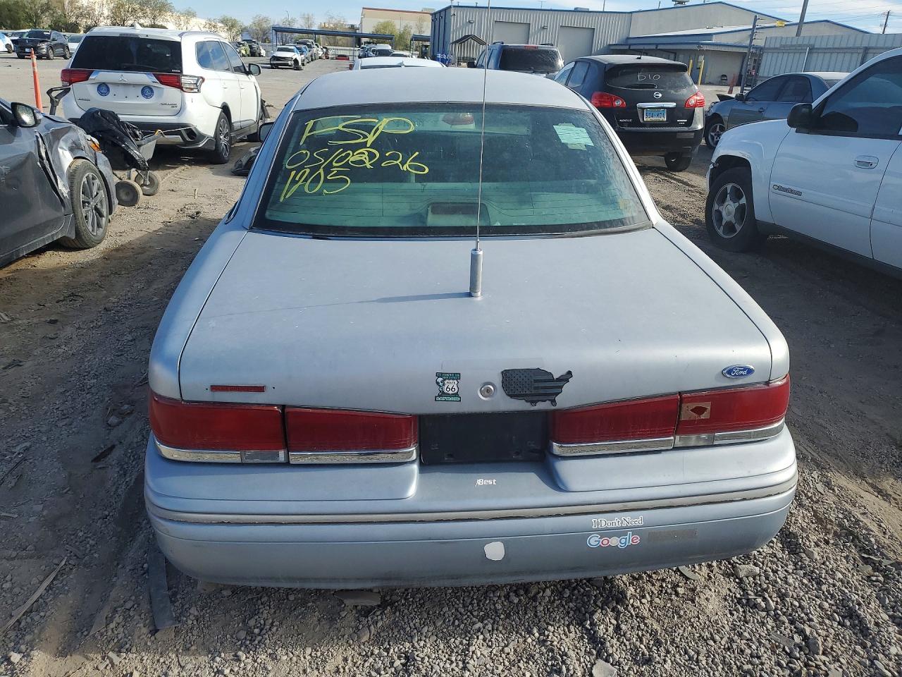 1997 Ford Crown Victoria Police Interceptor Blue vin: 2FALP71W6VX154800