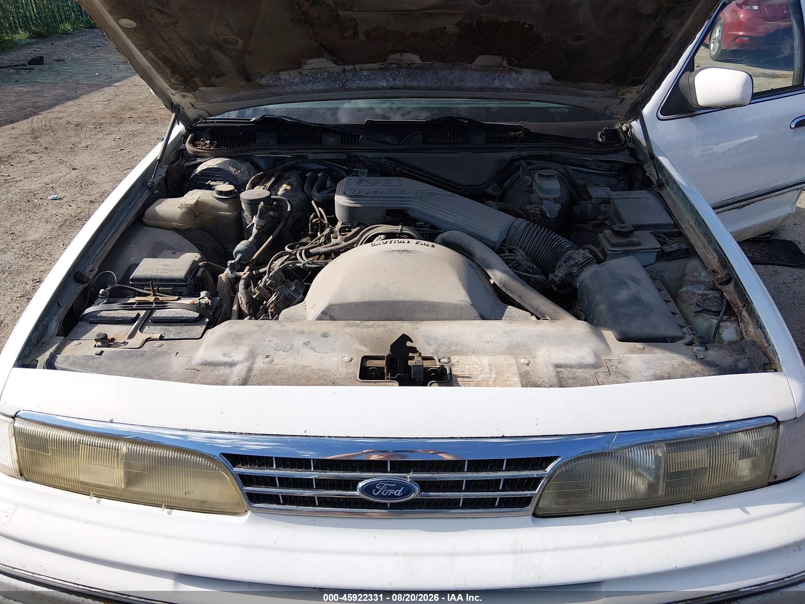 1994 Ford Crown Victoria Police Interceptor White vin: 2FALP71W7RX194969