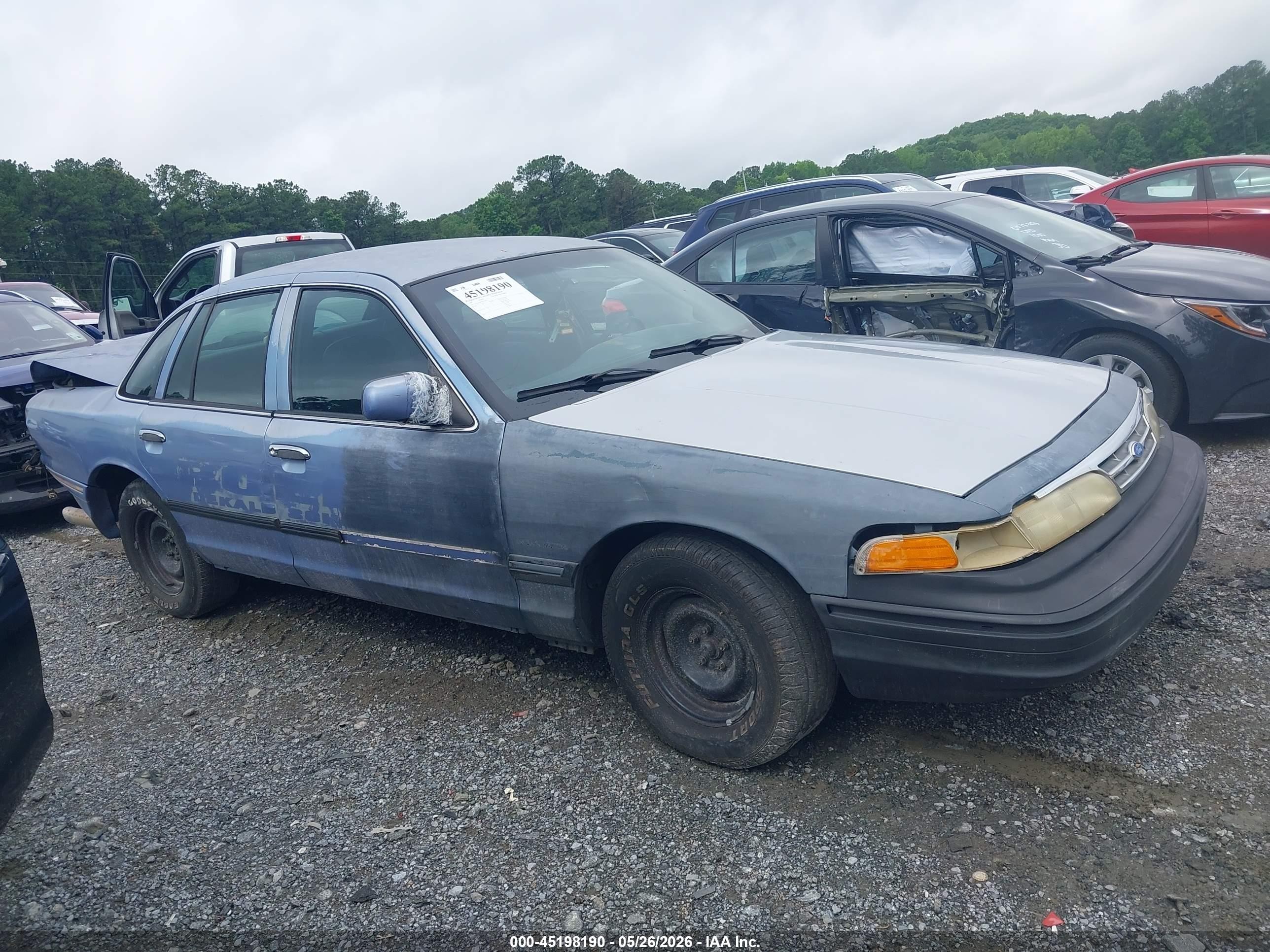 1995 Ford Crown Victoria Police Interceptor Light Blue vin: 2FALP71WXSX178335