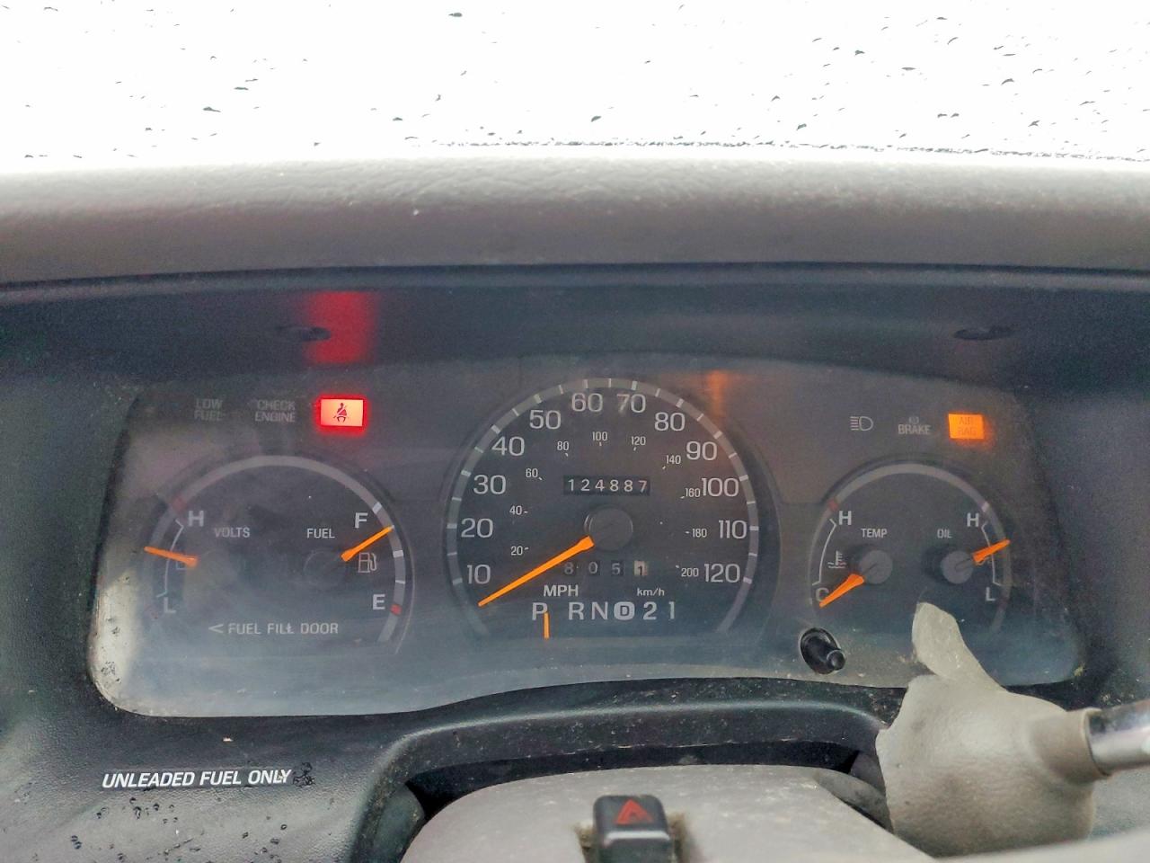 1996 Ford Crown Victoria Silver vin: 2FALP7367TX100254