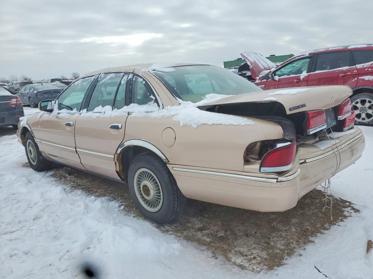 1996 Ford Crown Victoria Желто-коричневый vin: 2FALP73W0TX174812