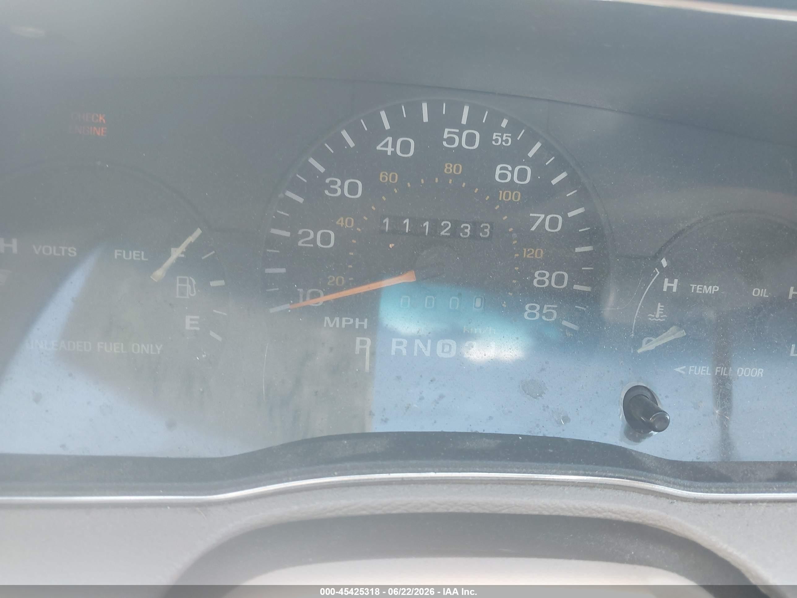 1994 Ford Crown Victoria   Champagne vin: 2FALP73W5RX169324