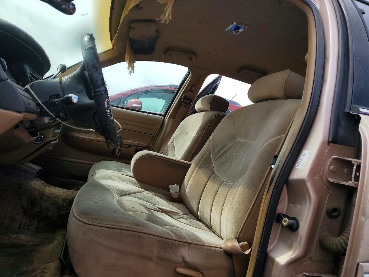 1996 Ford Crown Victoria Золотой vin: 2FALP73W5TX187510