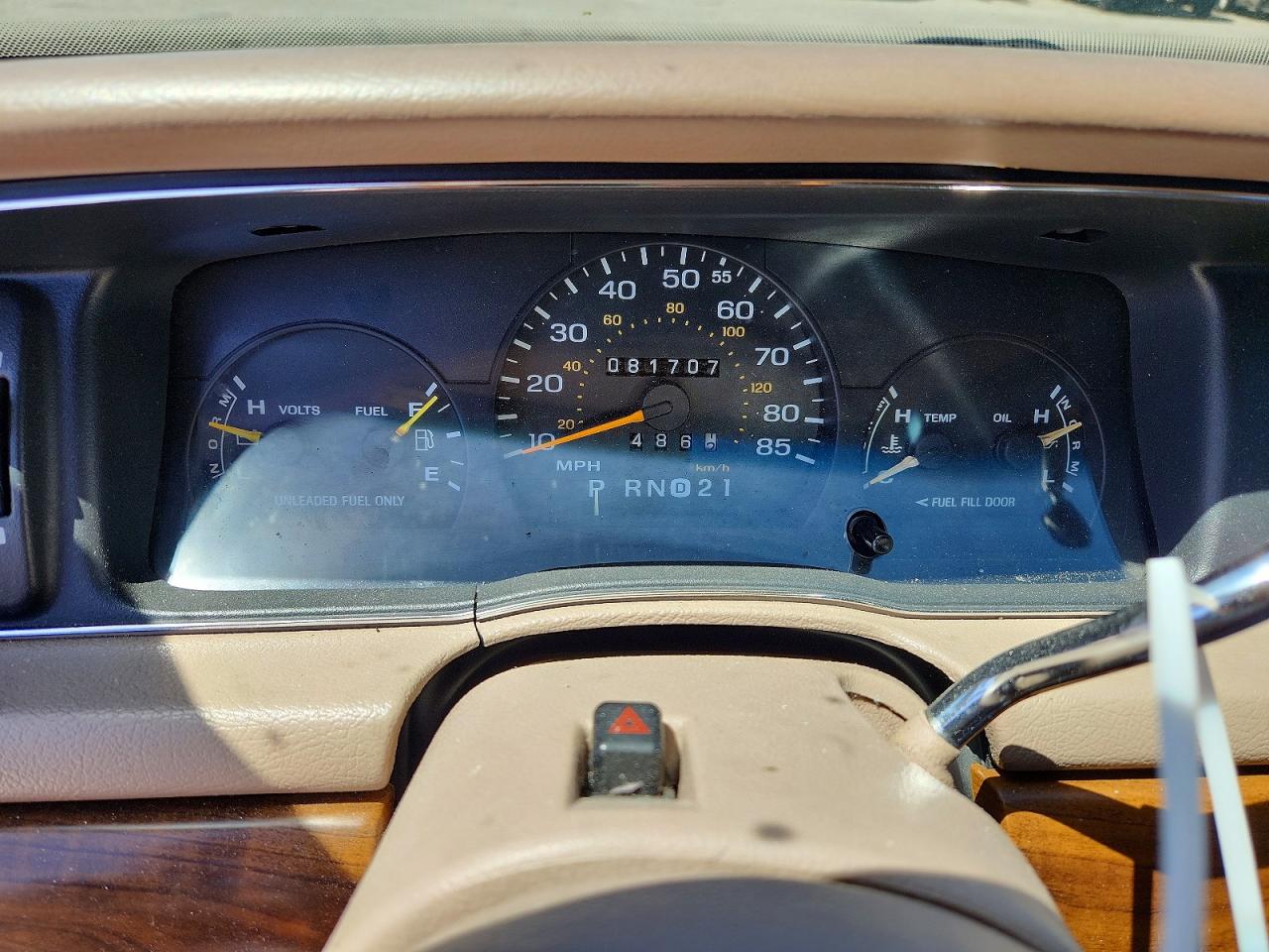 1994 Ford Crown Victoria Lx Tan vin: 2FALP74W0RX170038