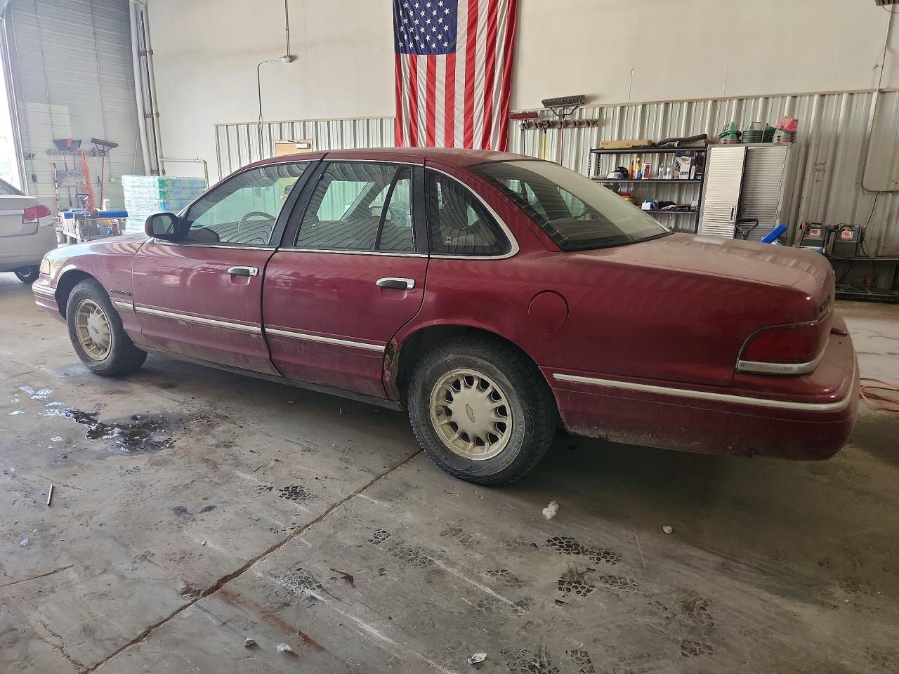 1995 Ford Crown Victoria Lx Burgundy vin: 2FALP74W3SX158892