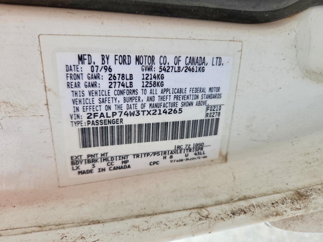 1996 Ford Crown Victoria Lx White vin: 2FALP74W3TX214265