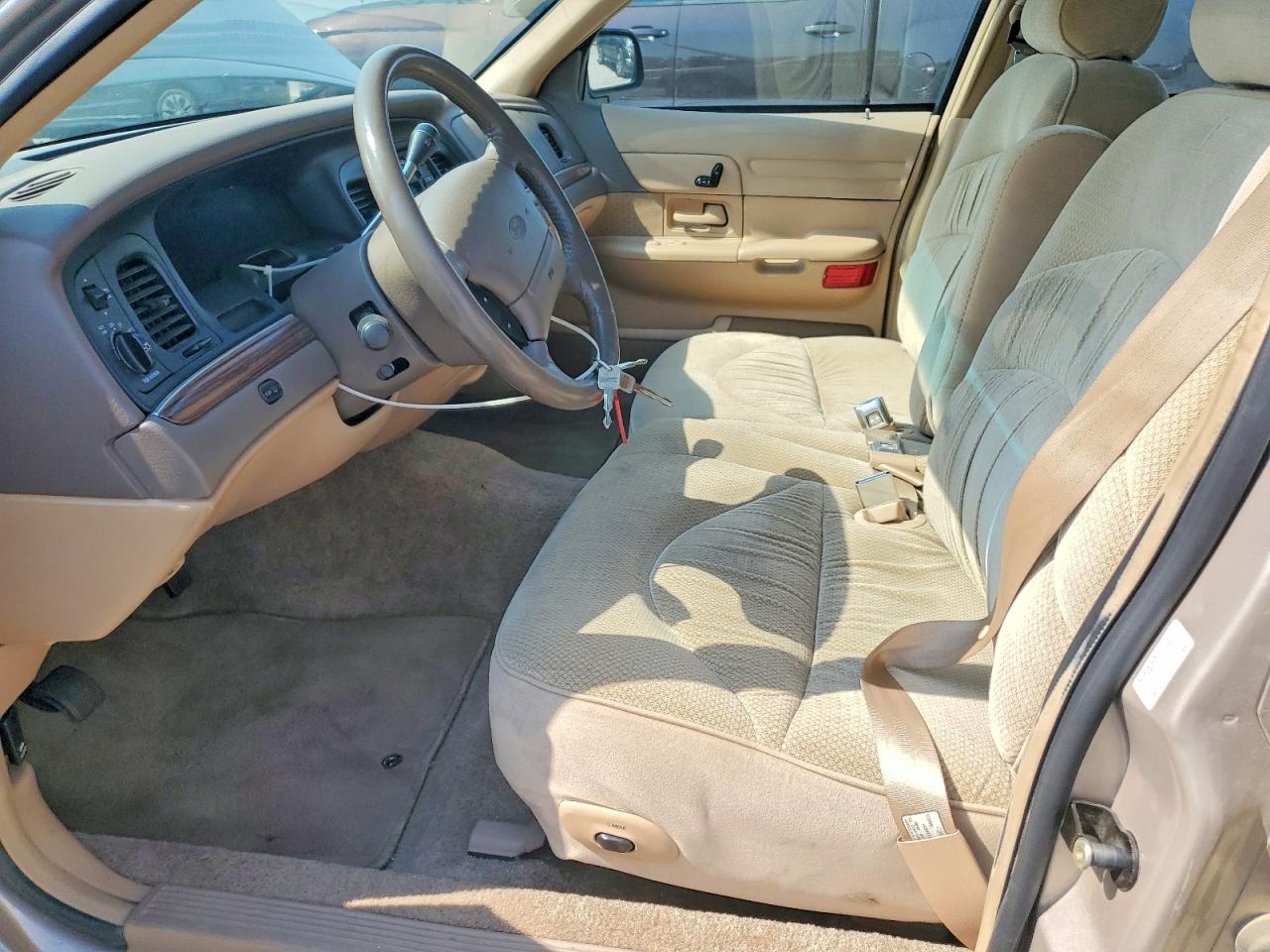 1997 Ford Crown Victoria Lx Tan vin: 2FALP74W3VX228086