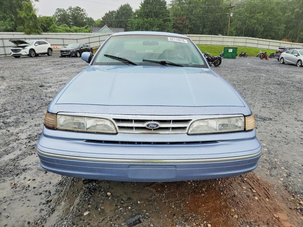 1997 Ford Crown Victoria Lx Blue vin: 2FALP74W3VX229254