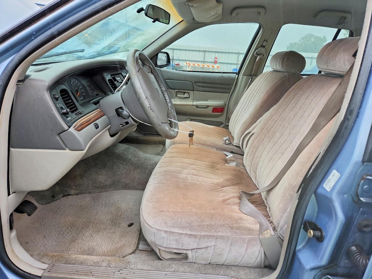 1997 Ford Crown Victoria Lx Blue vin: 2FALP74W3VX229254