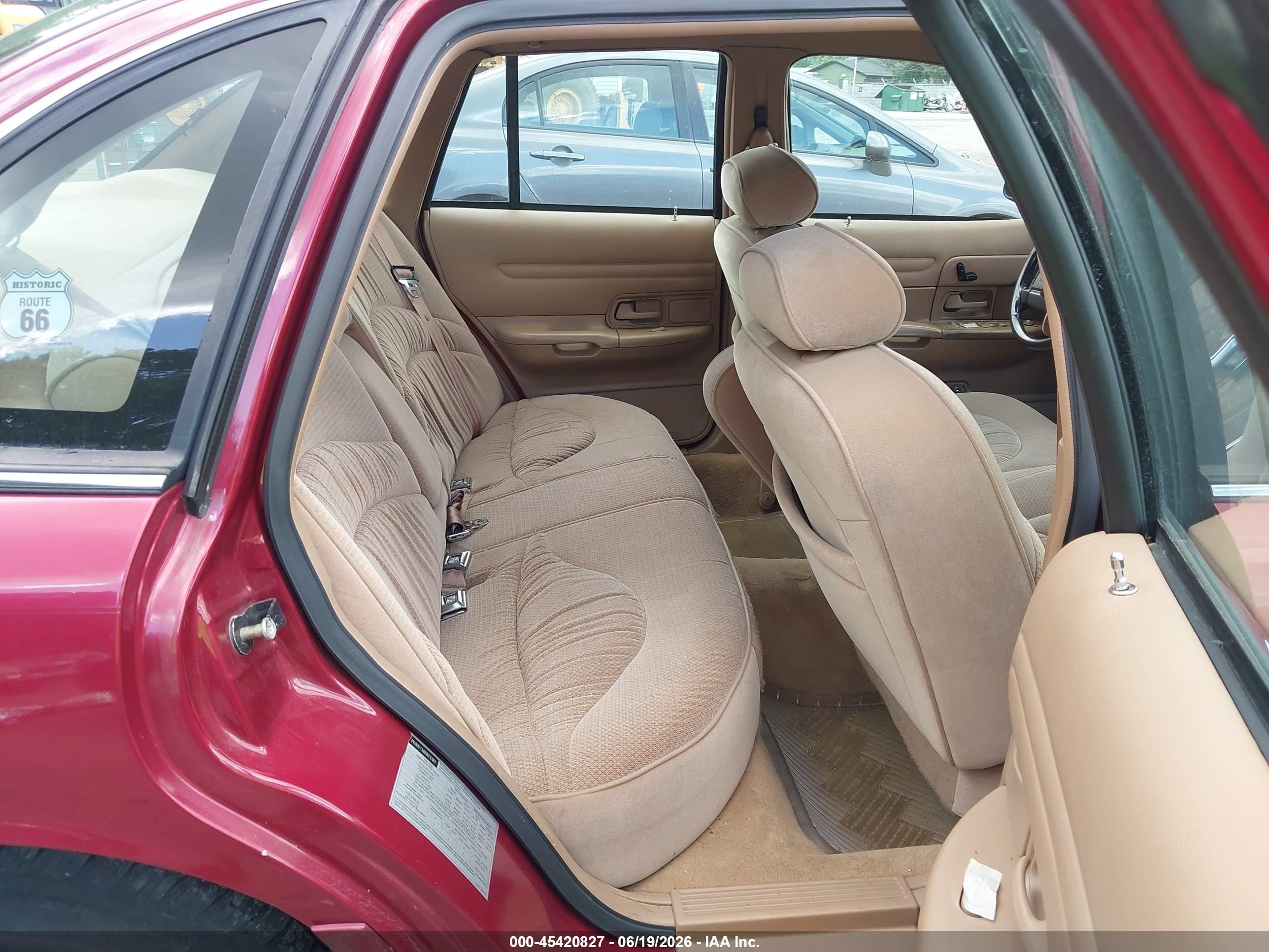1995 Ford Crown Victoria Lx Красный vin: 2FALP74W6SX116331