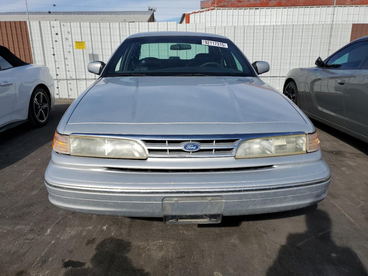 1996 Ford Crown Victoria Lx Silver vin: 2FALP74W6TX195968