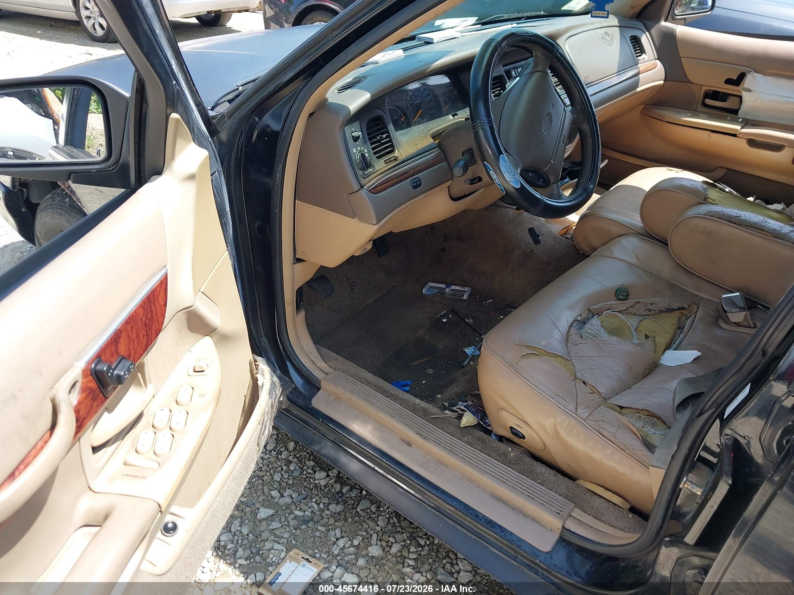 1997 Ford Crown Victoria Lx Black vin: 2FALP74W6VX225506