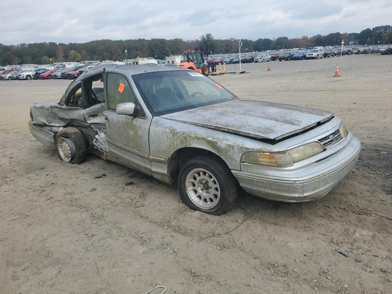 1996 Ford Crown Victoria Lx Silver vin: 2FALP74W7TX112001