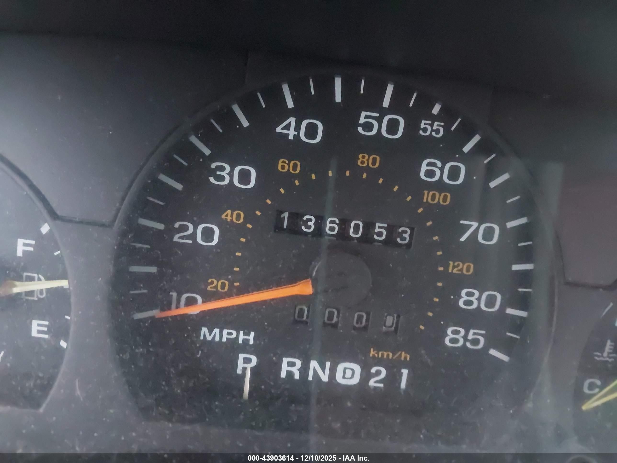 1994 Ford Crown Victoria Lx White vin: 2FALP74W8RX188447