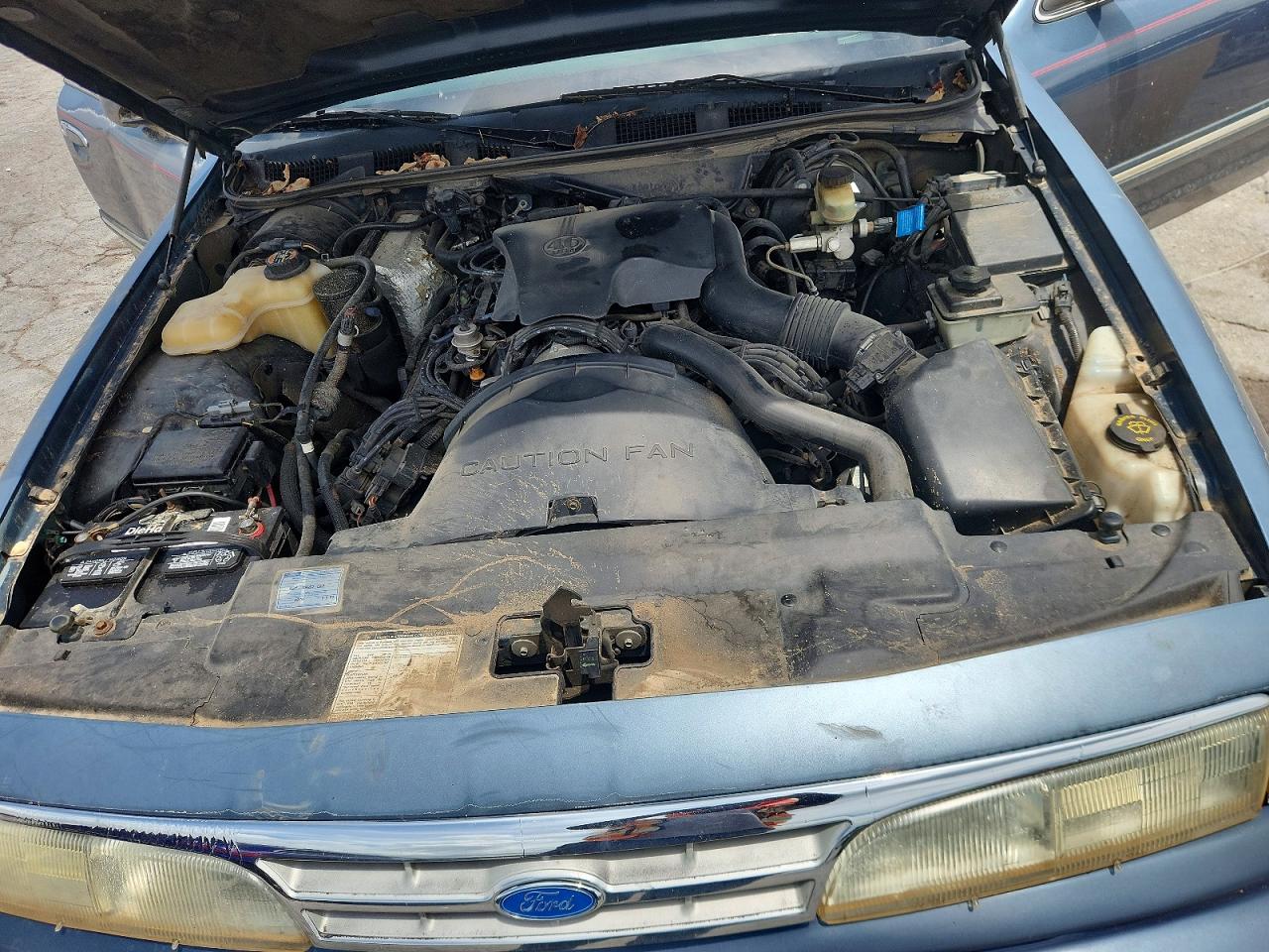 1996 Ford Crown Victoria Lx Blue vin: 2FALP74W8TX204489