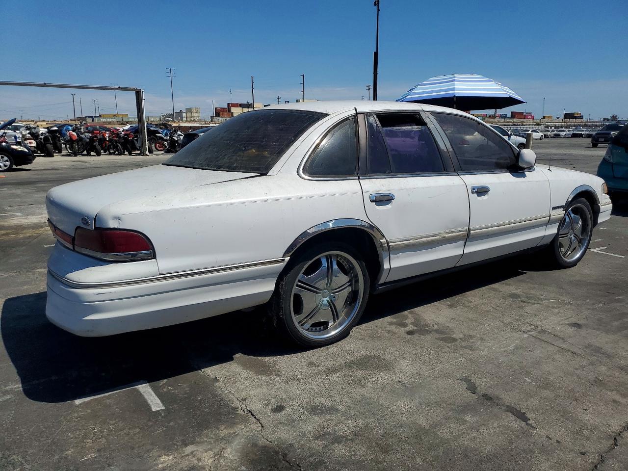 1993 Ford Crown Victoria Lx Белый vin: 2FALP74WXPX134533
