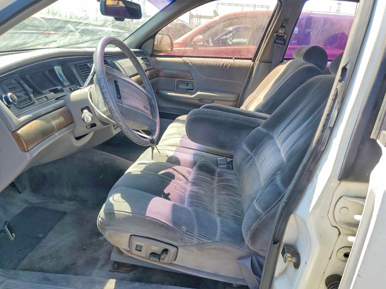 1993 Ford Crown Victoria Lx Белый vin: 2FALP74WXPX134533