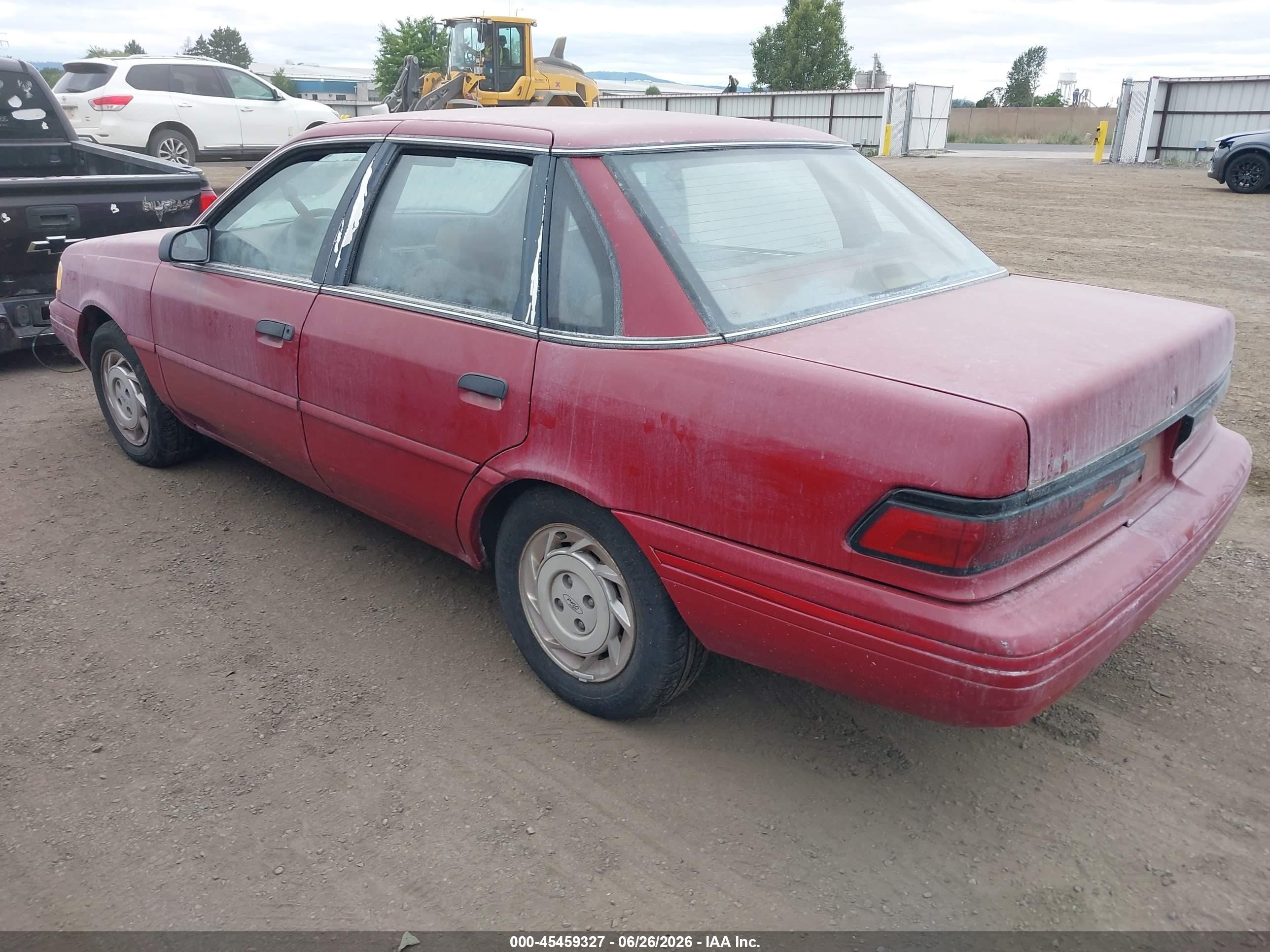 1992 Ford Tempo Gl Red vin: 2FAPP36U1NB174709