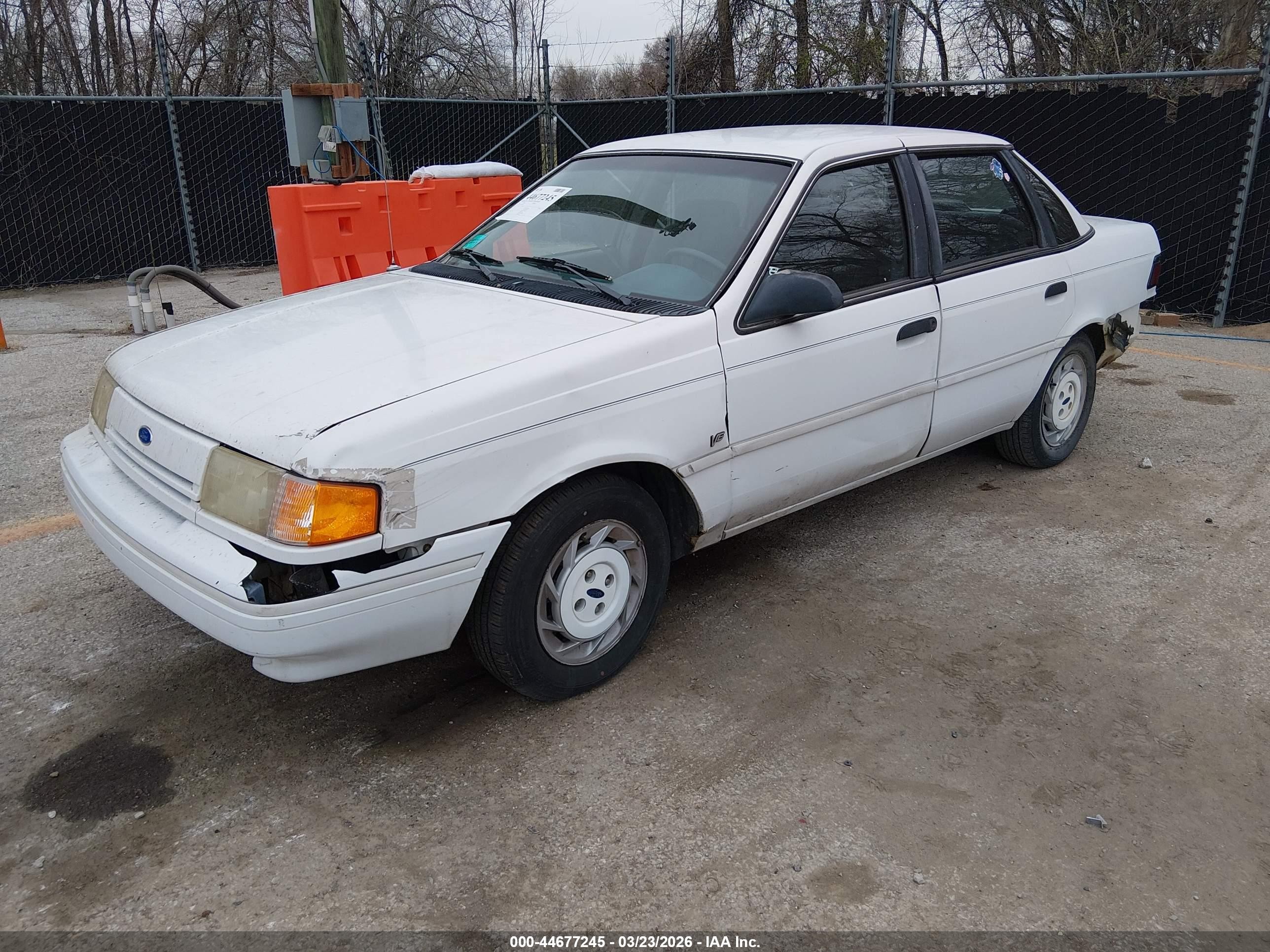 1993 Ford Tempo Gl Белый vin: 2FAPP36U2PB106955