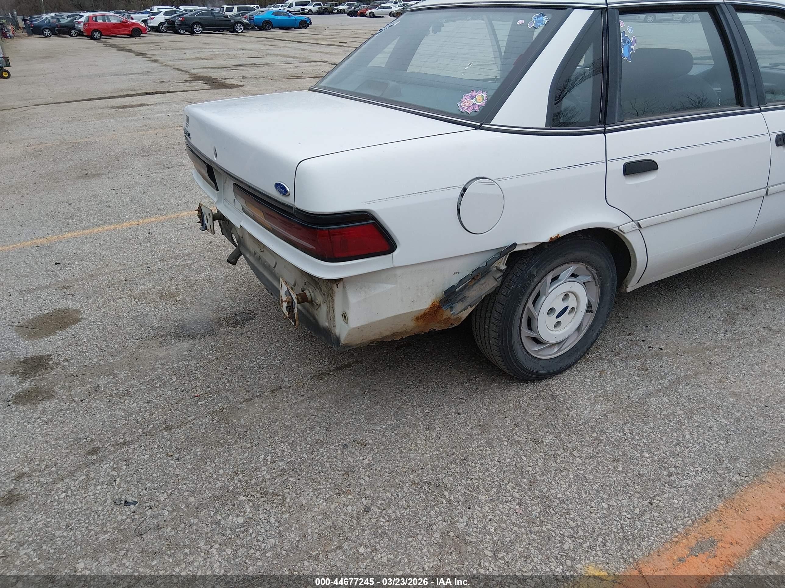 1993 Ford Tempo Gl Белый vin: 2FAPP36U2PB106955