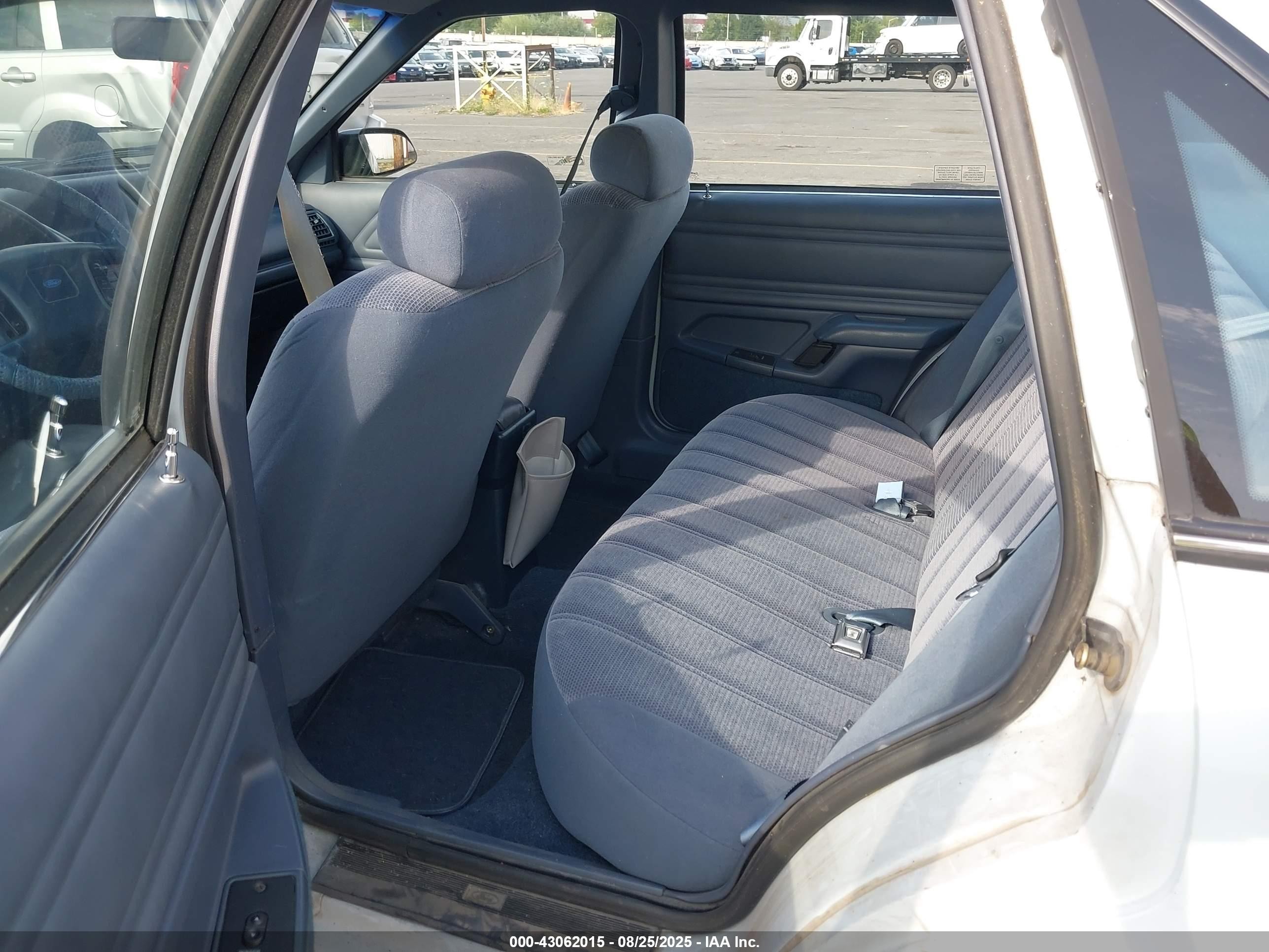 1991 Ford Tempo Gl White vin: 2FAPP36X0MB144917