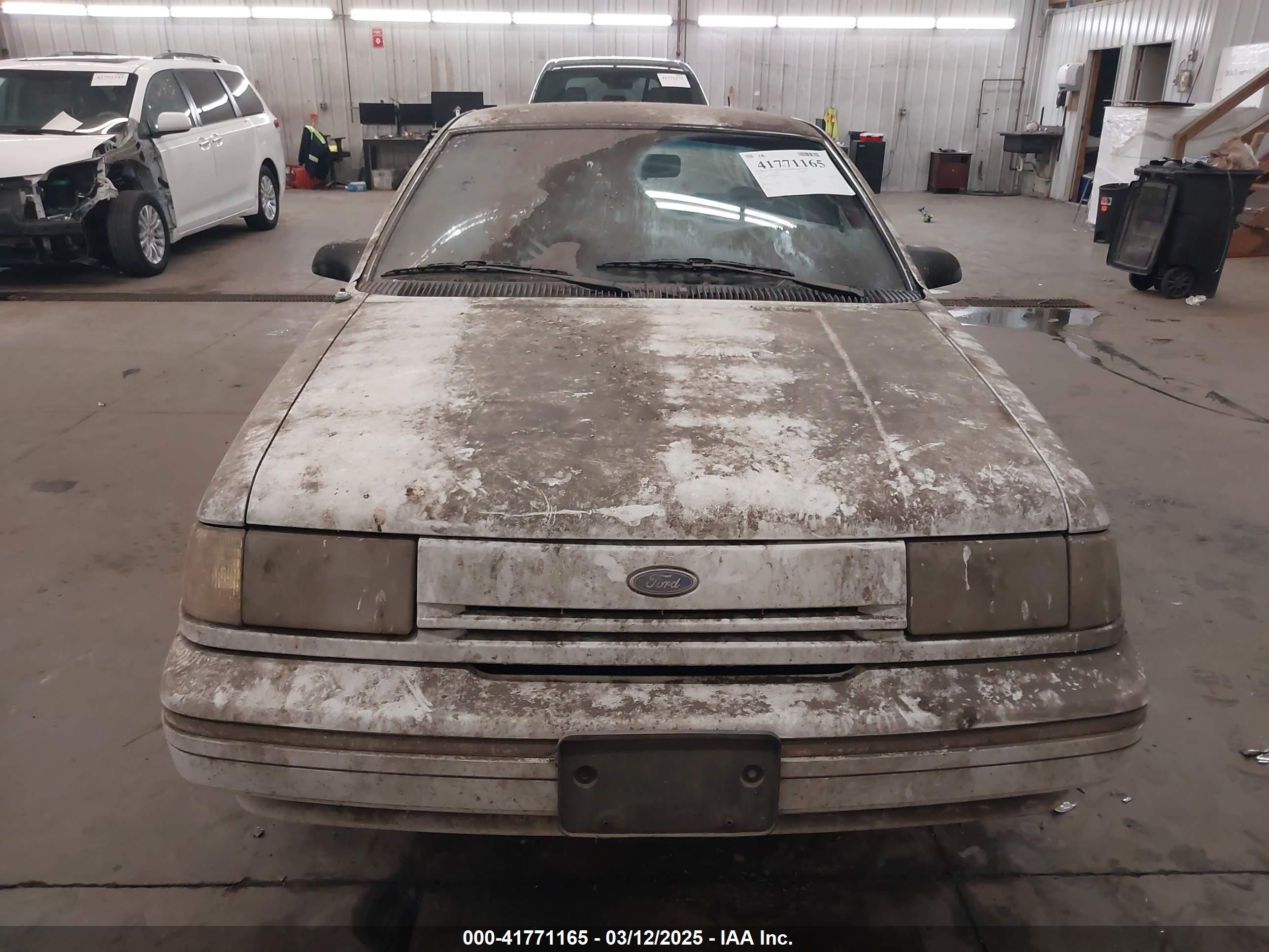 1992 Ford Tempo Gl White vin: 2FAPP36X0NB187462