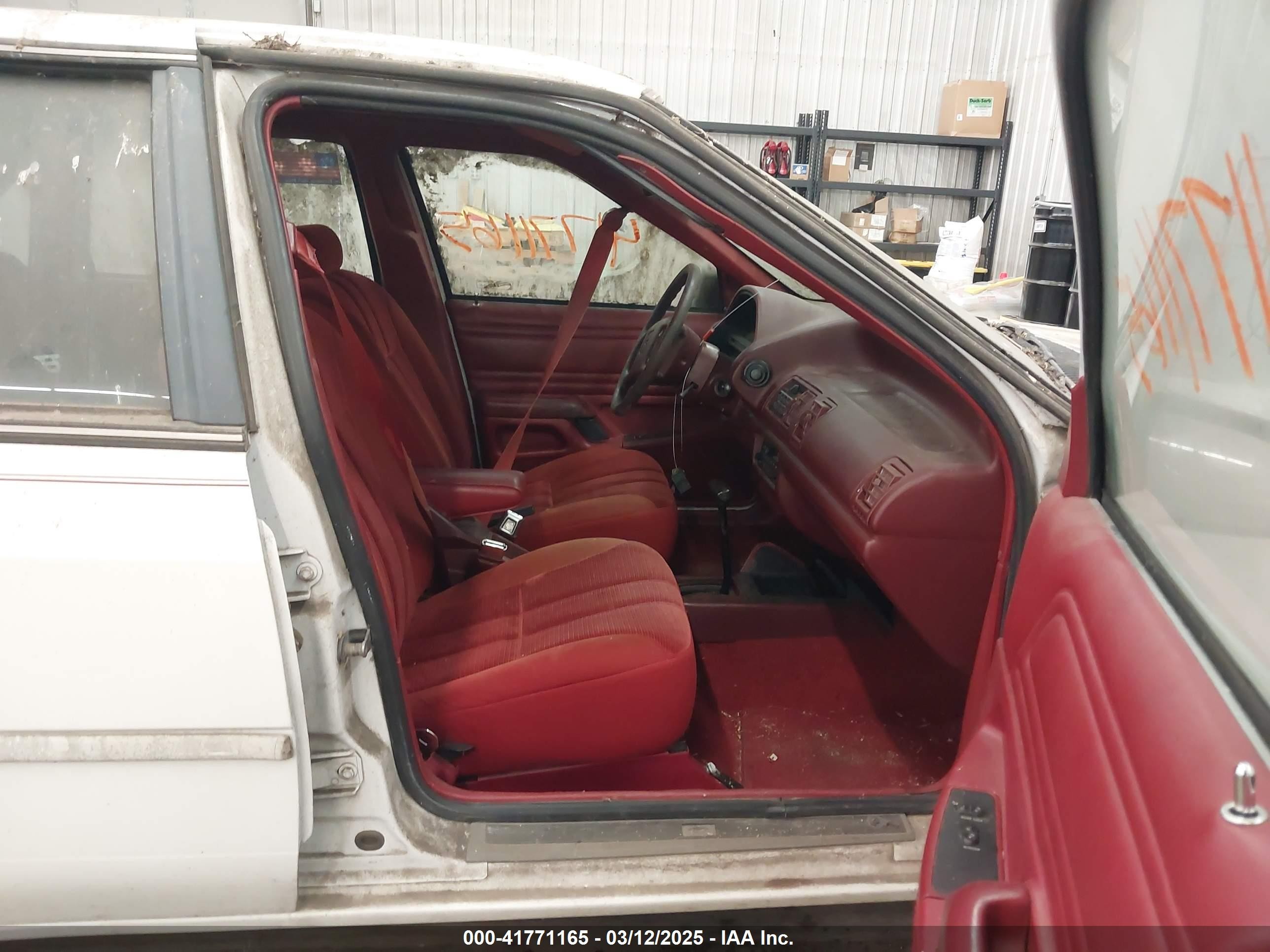 1992 Ford Tempo Gl White vin: 2FAPP36X0NB187462