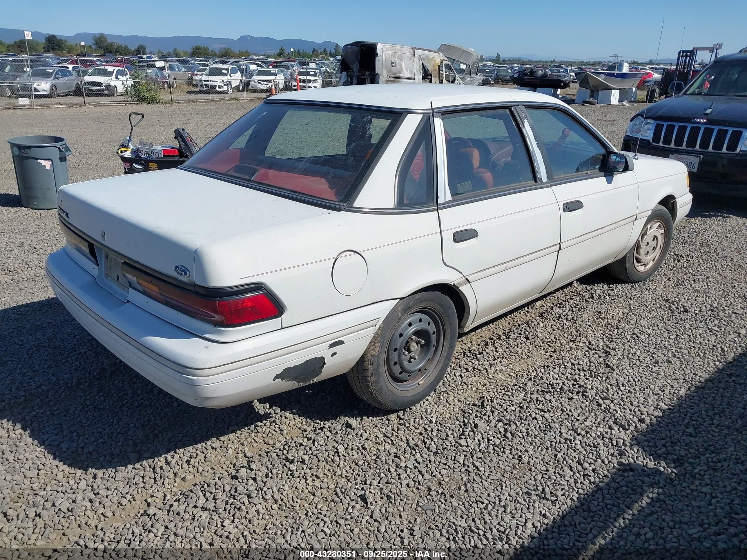 1992 Ford Tempo Gl White vin: 2FAPP36X2NB112438