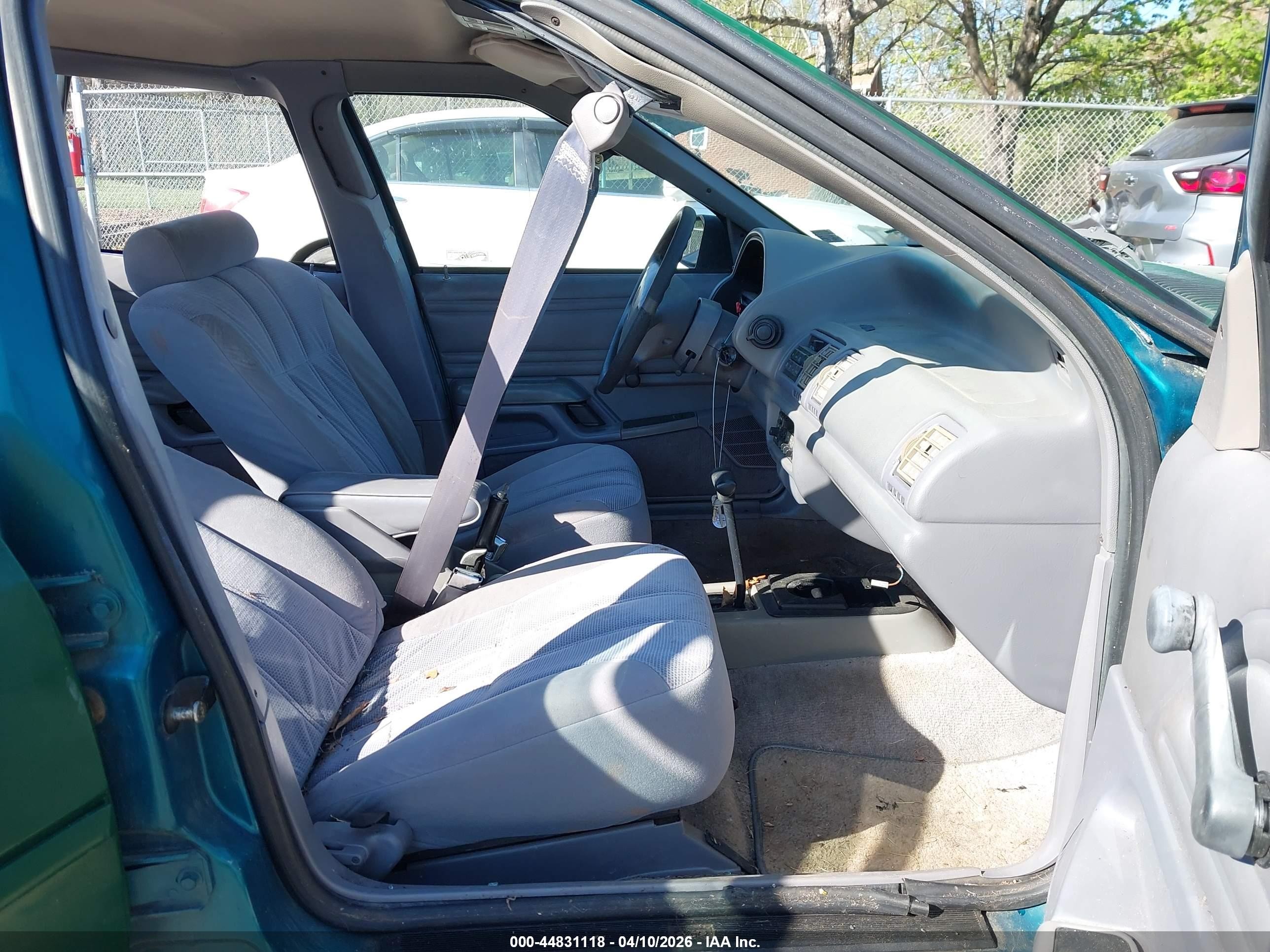 1993 Ford Tempo Gl Зеленый vin: 2FAPP36X4PB160395