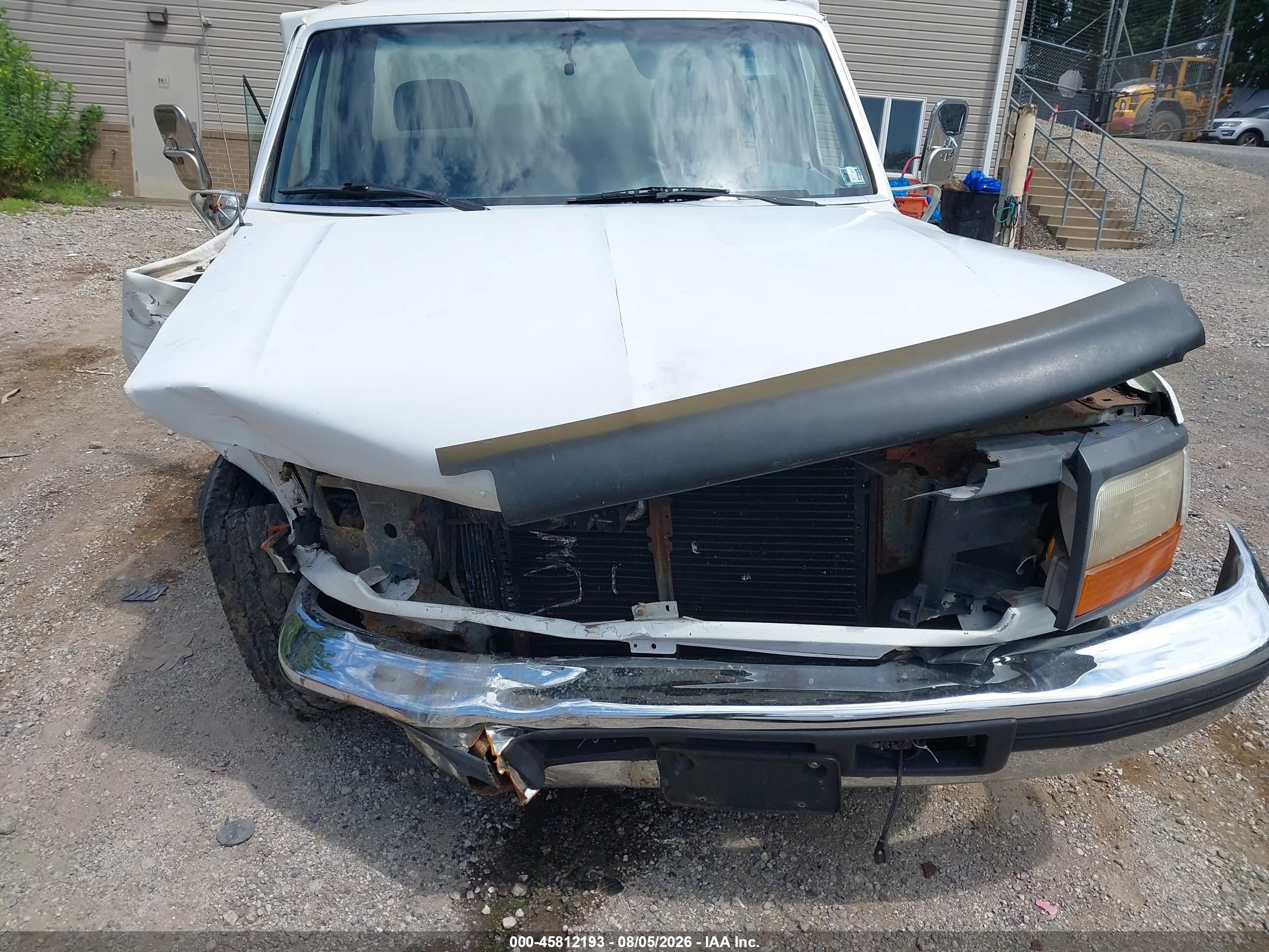 1994 Ford F350   White vin: 2FDHF37M7RCA55803