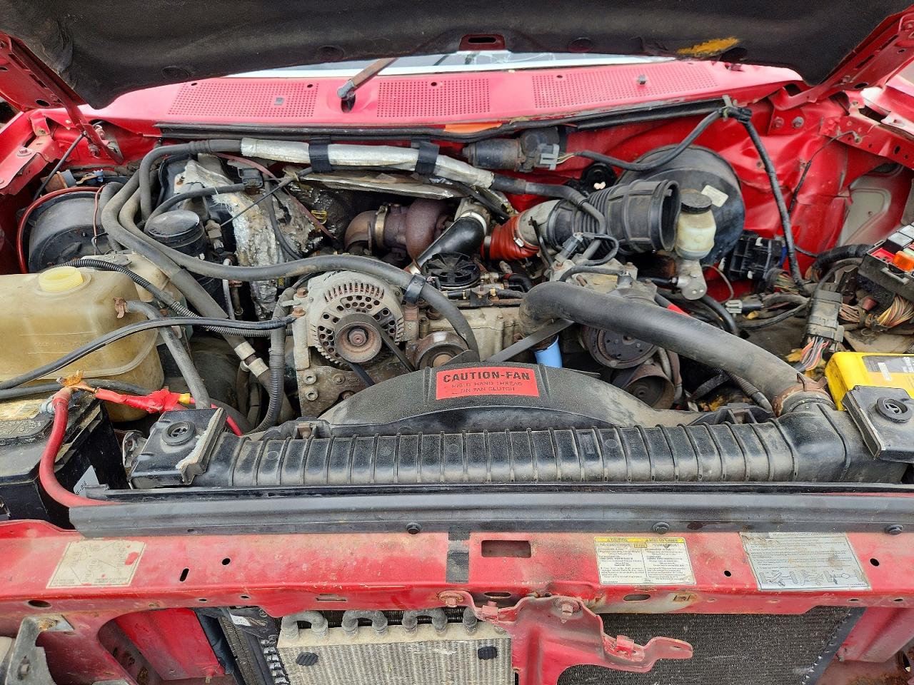 1996 Ford F350 Red vin: 2FDKF37F0TCA62140
