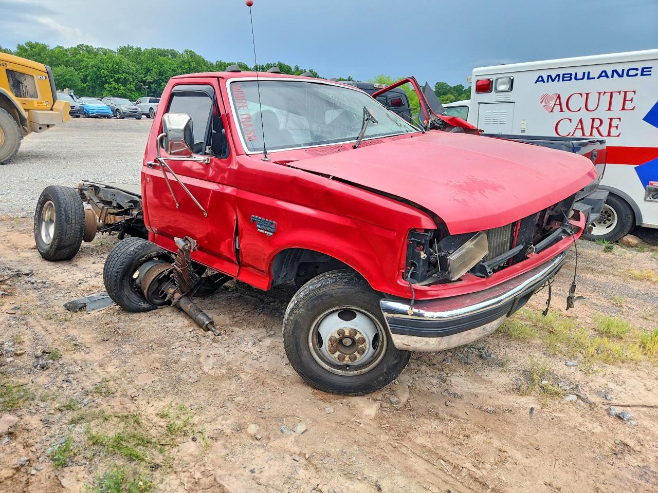 1996 Ford F350 Red vin: 2FDKF37F0TCA62140