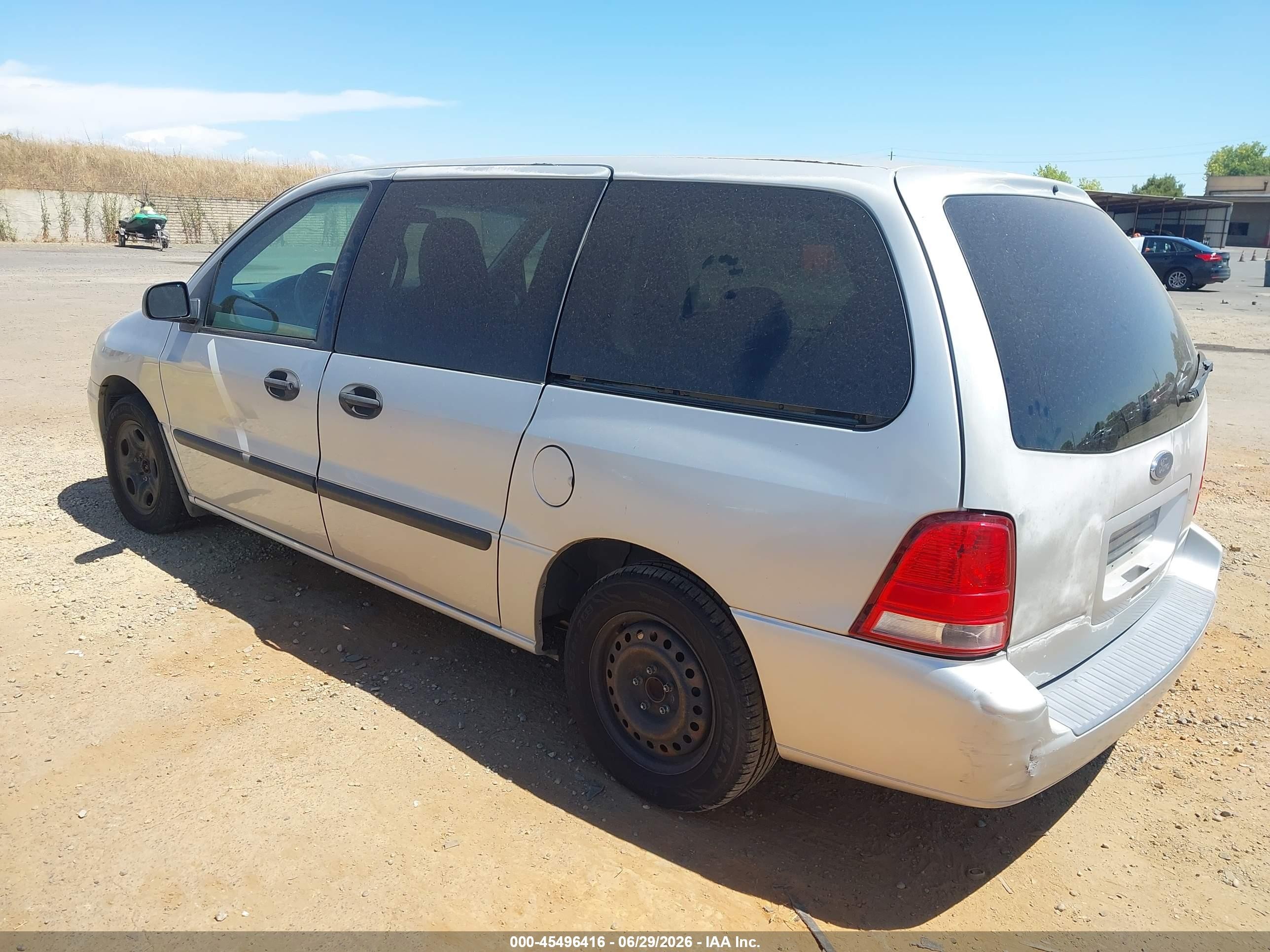 2005 Ford Freestar S Silver vin: 2FMDA50615BA30965