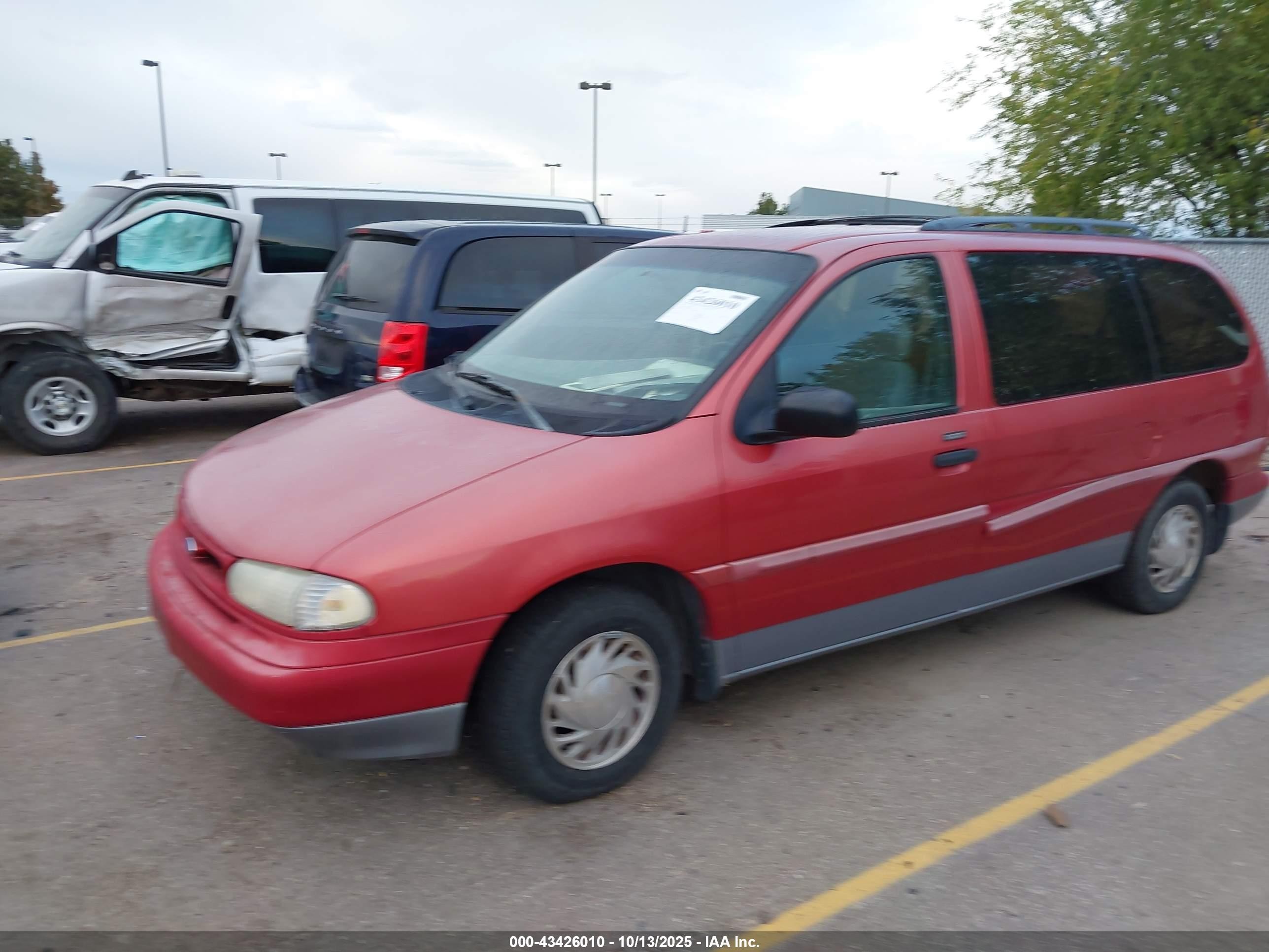 1995 Ford Windstar Wagon Red vin: 2FMDA5142SBB89762