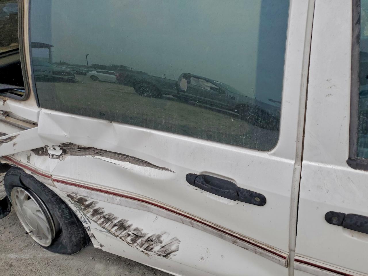 1995 Ford Windstar Wagon White vin: 2FMDA5142SBD10516