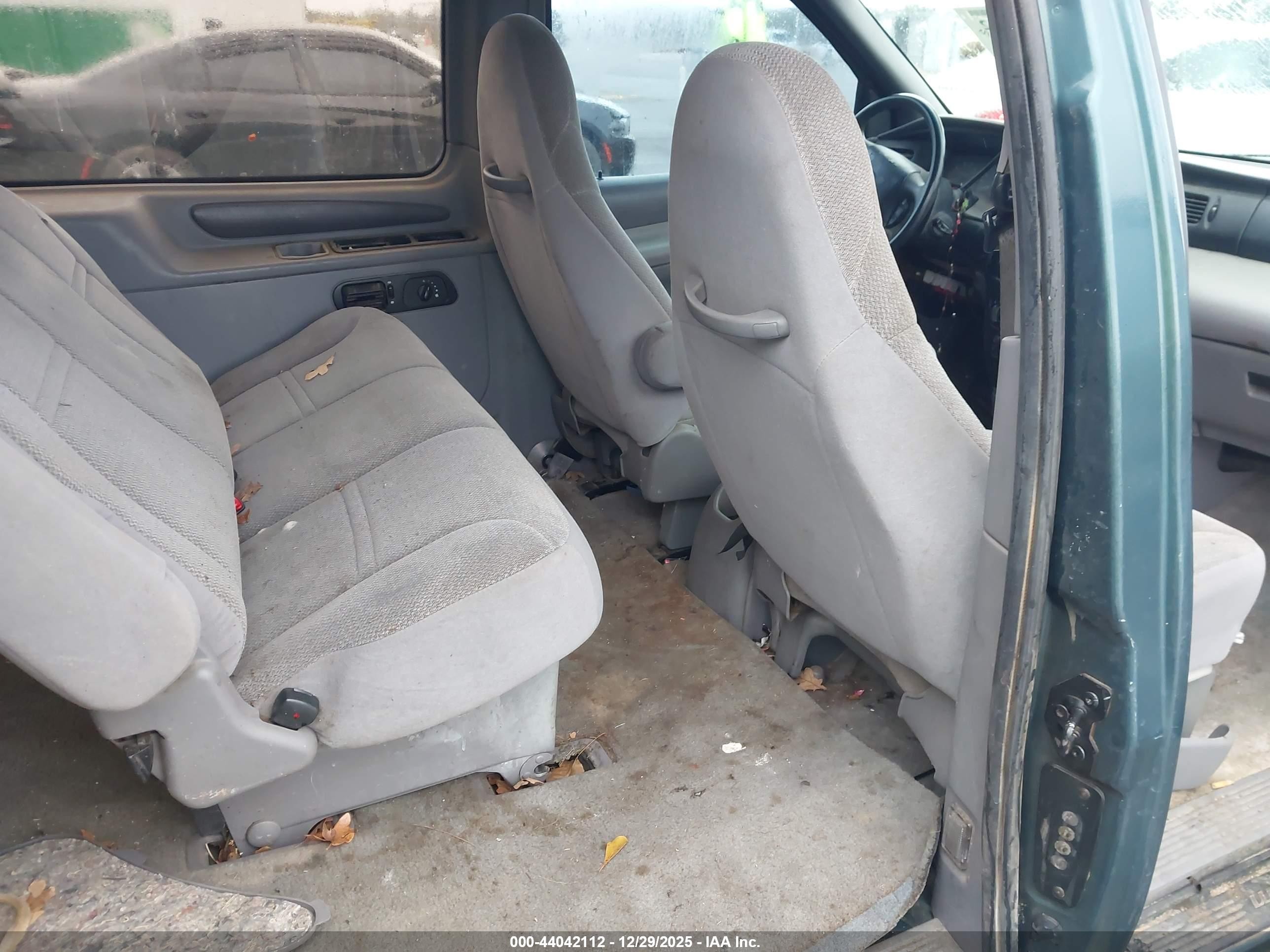 1997 Ford Windstar Gl/lx Green vin: 2FMDA5142VBC80292