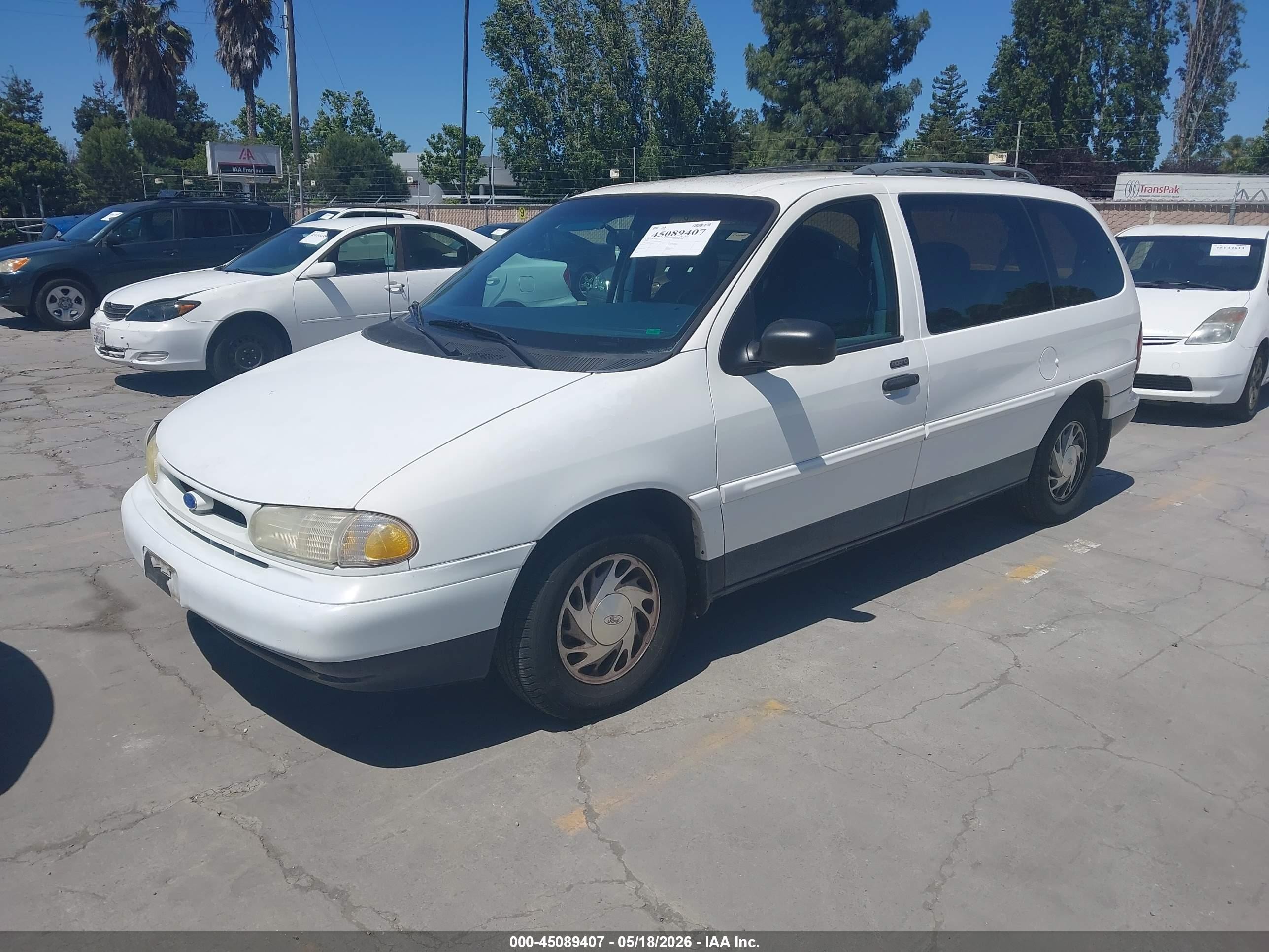 1995 Ford Windstar Wagon White vin: 2FMDA5143SBC60466
