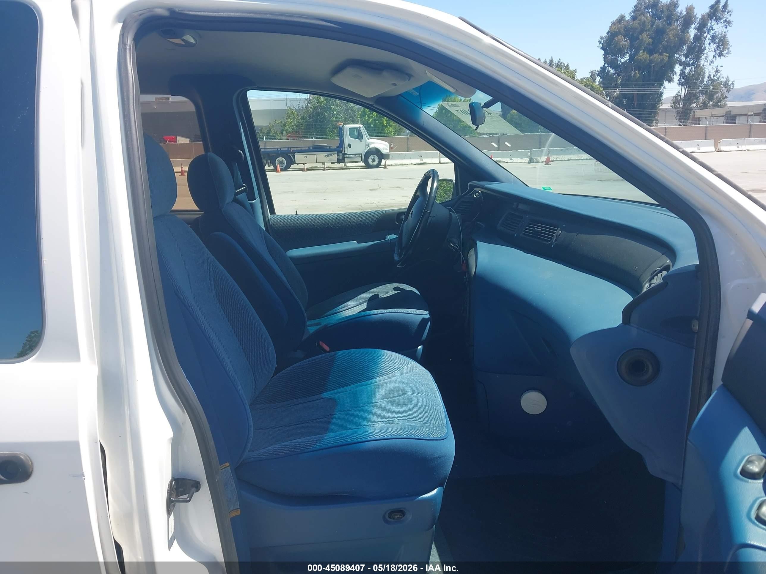 1995 Ford Windstar Wagon White vin: 2FMDA5143SBC60466