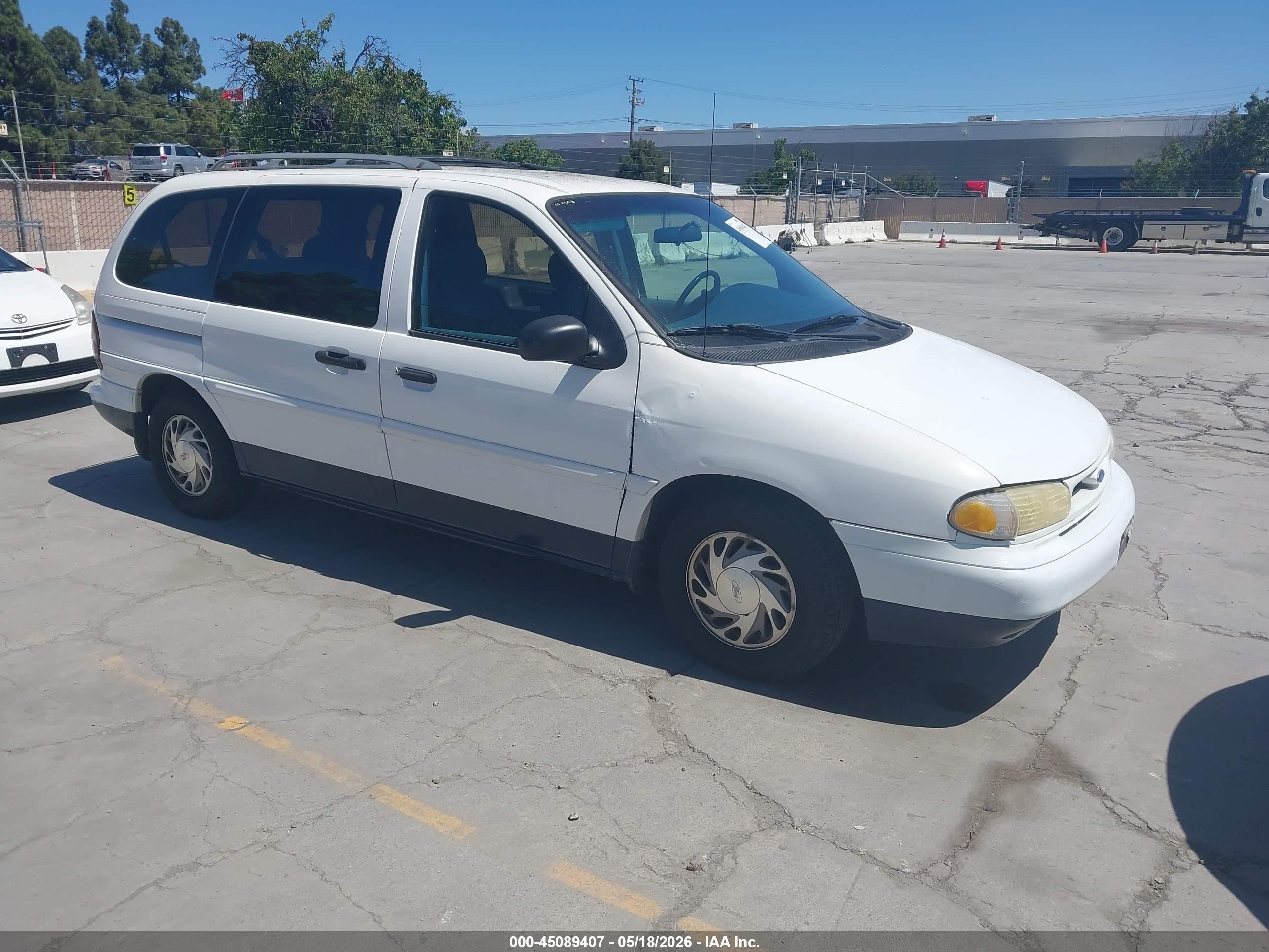 1995 Ford Windstar Wagon White vin: 2FMDA5143SBC60466